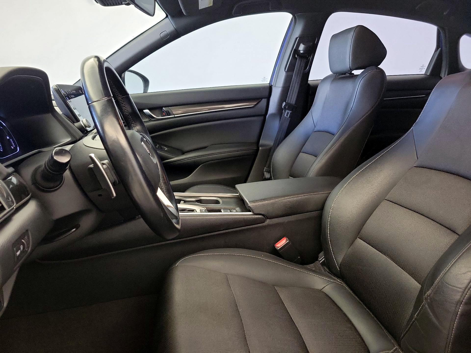 Thumbnail: 2019 Honda Accord - 11