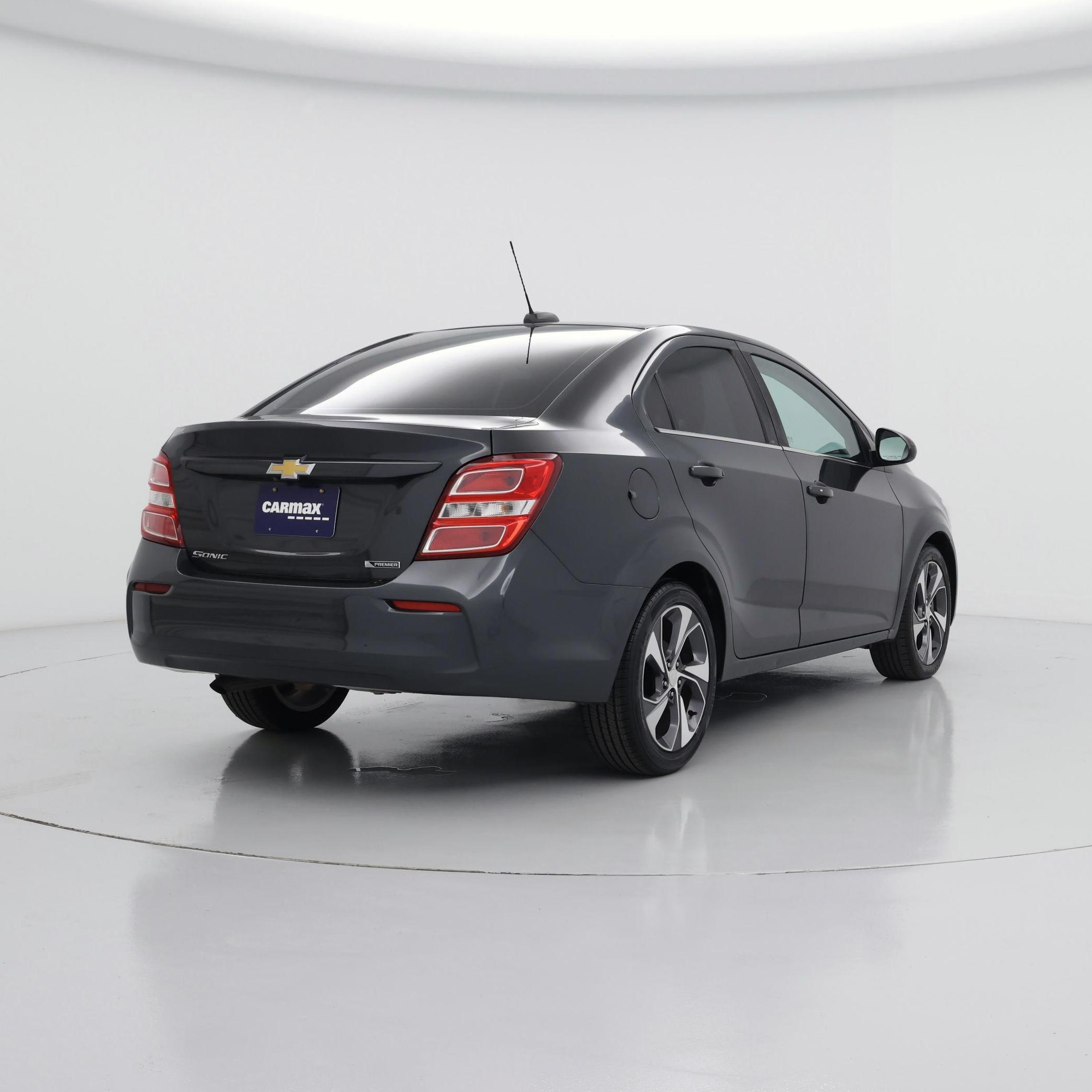 Thumbnail: 2020 Chevrolet Sonic - 8