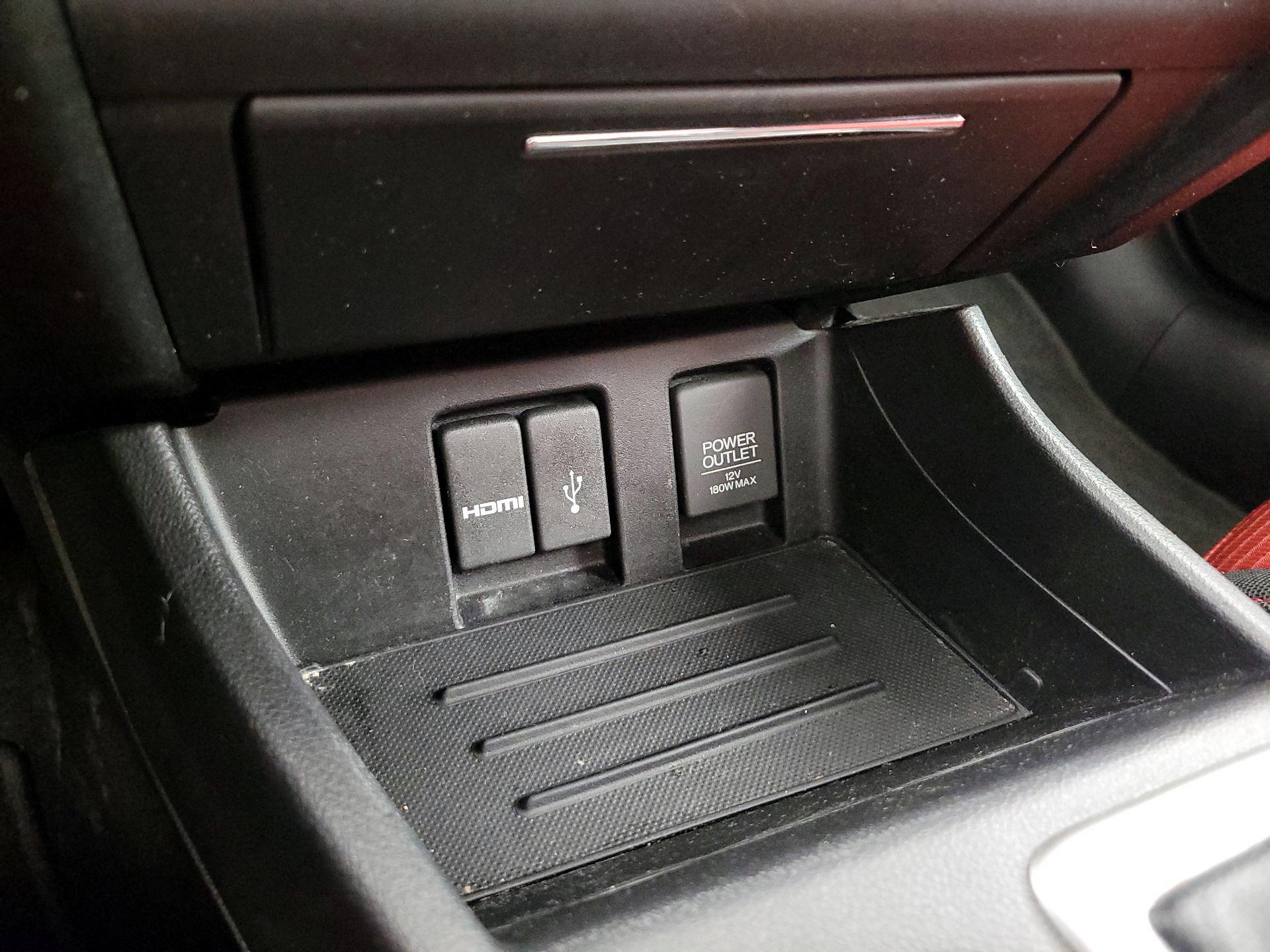 Thumbnail: 2014 Honda Civic - 18