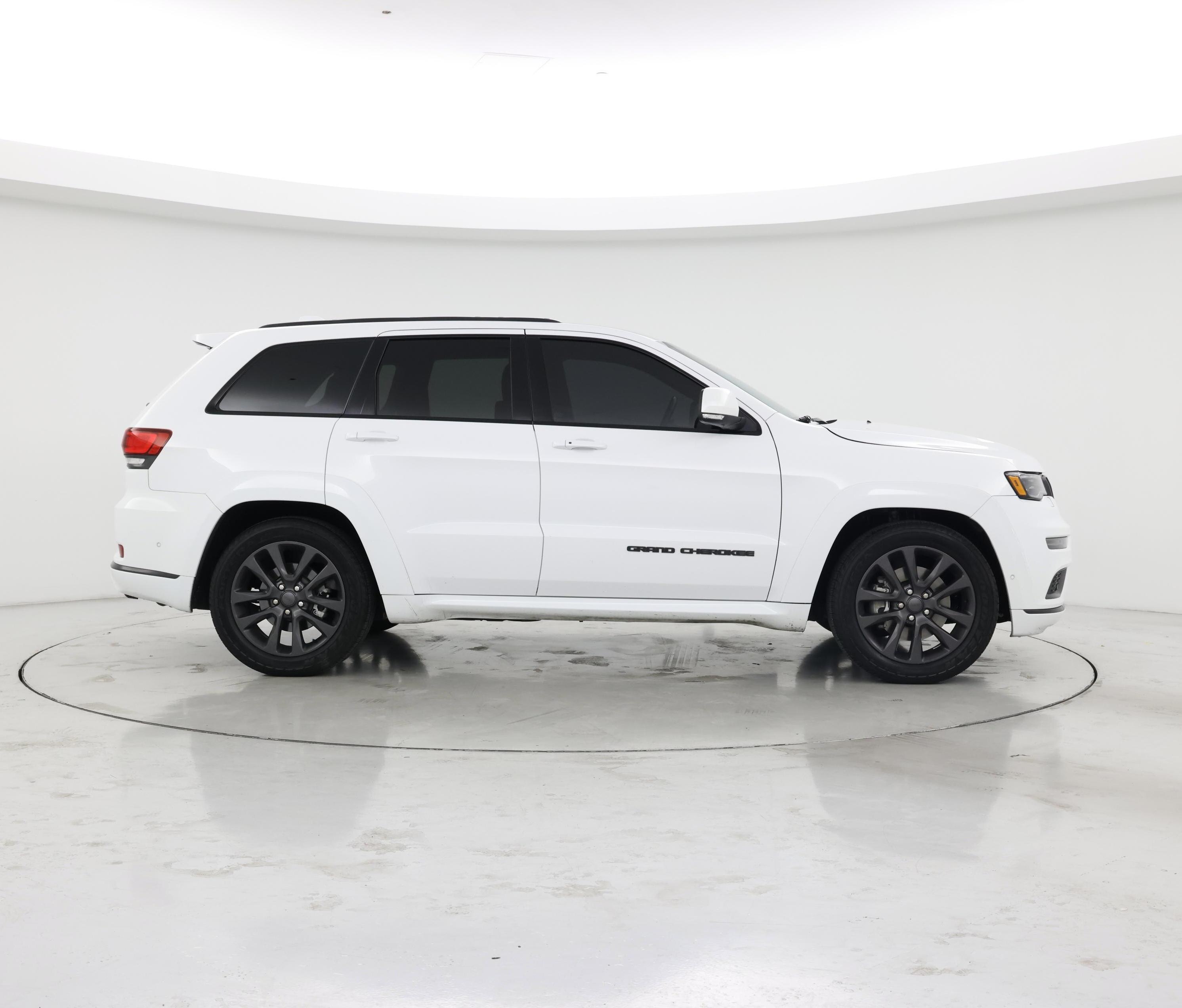 Thumbnail: 2018 Jeep Grand Cherokee - 7