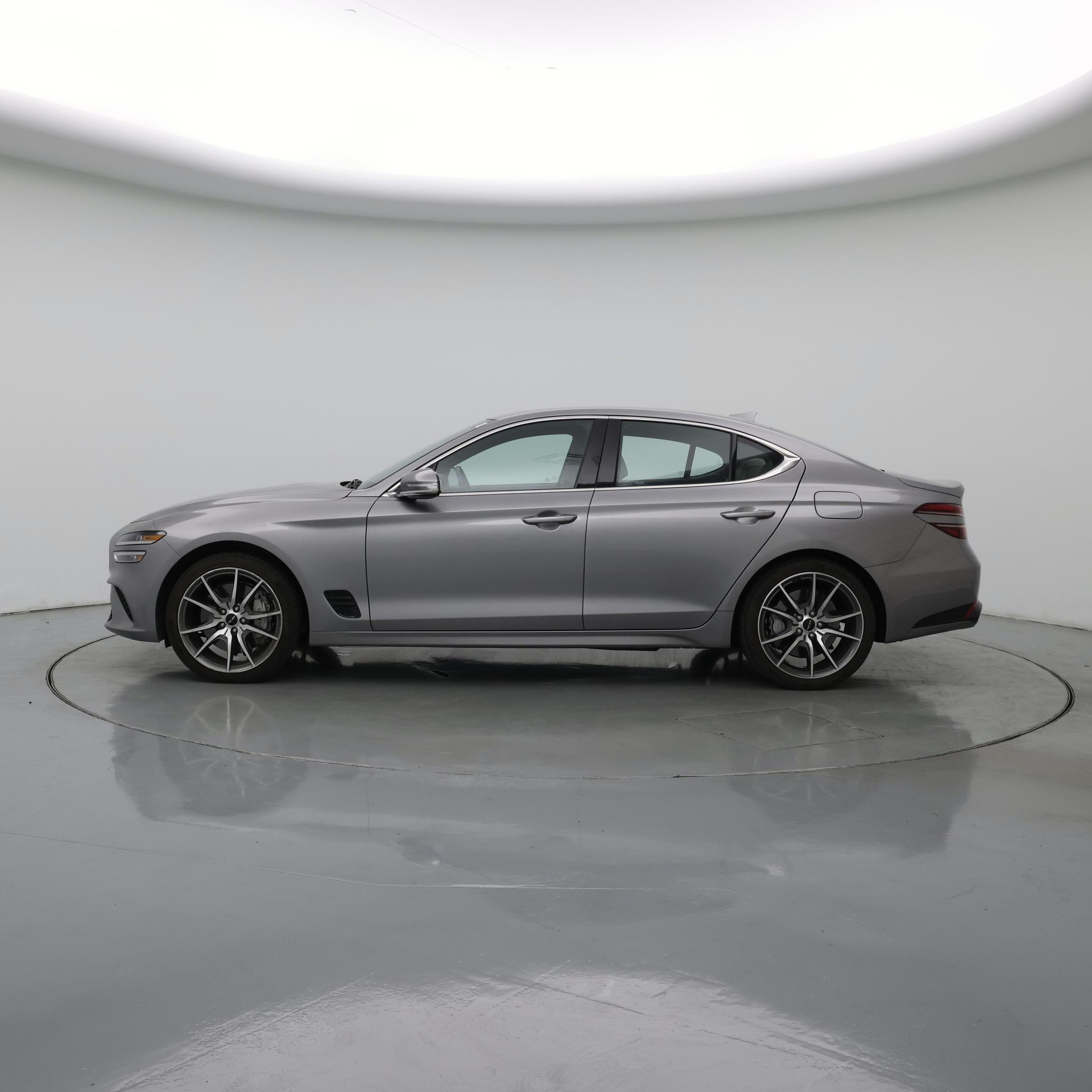 Thumbnail: 2024 Genesis G70 - 3