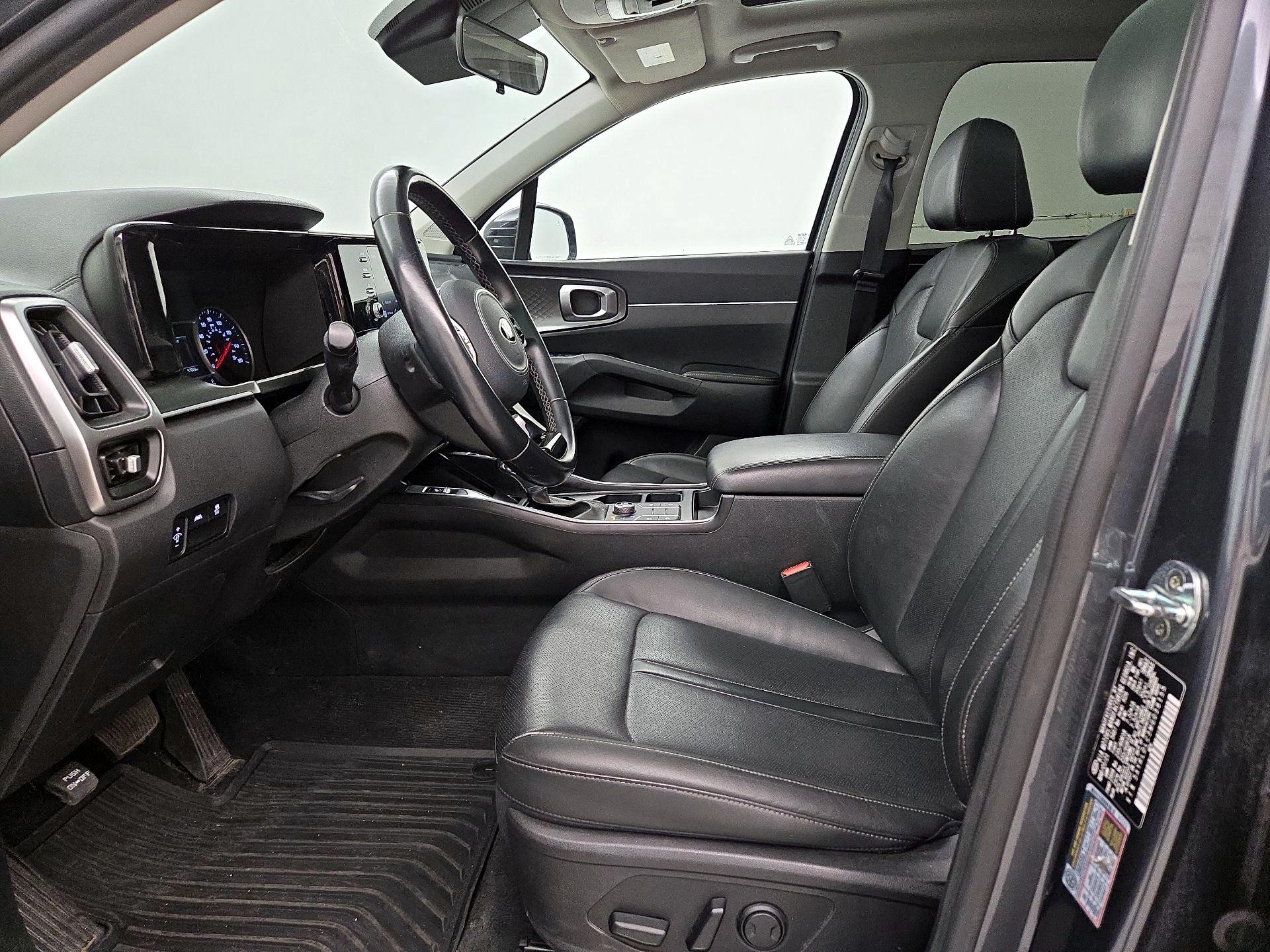 Thumbnail: 2021 Kia Sorento - 11