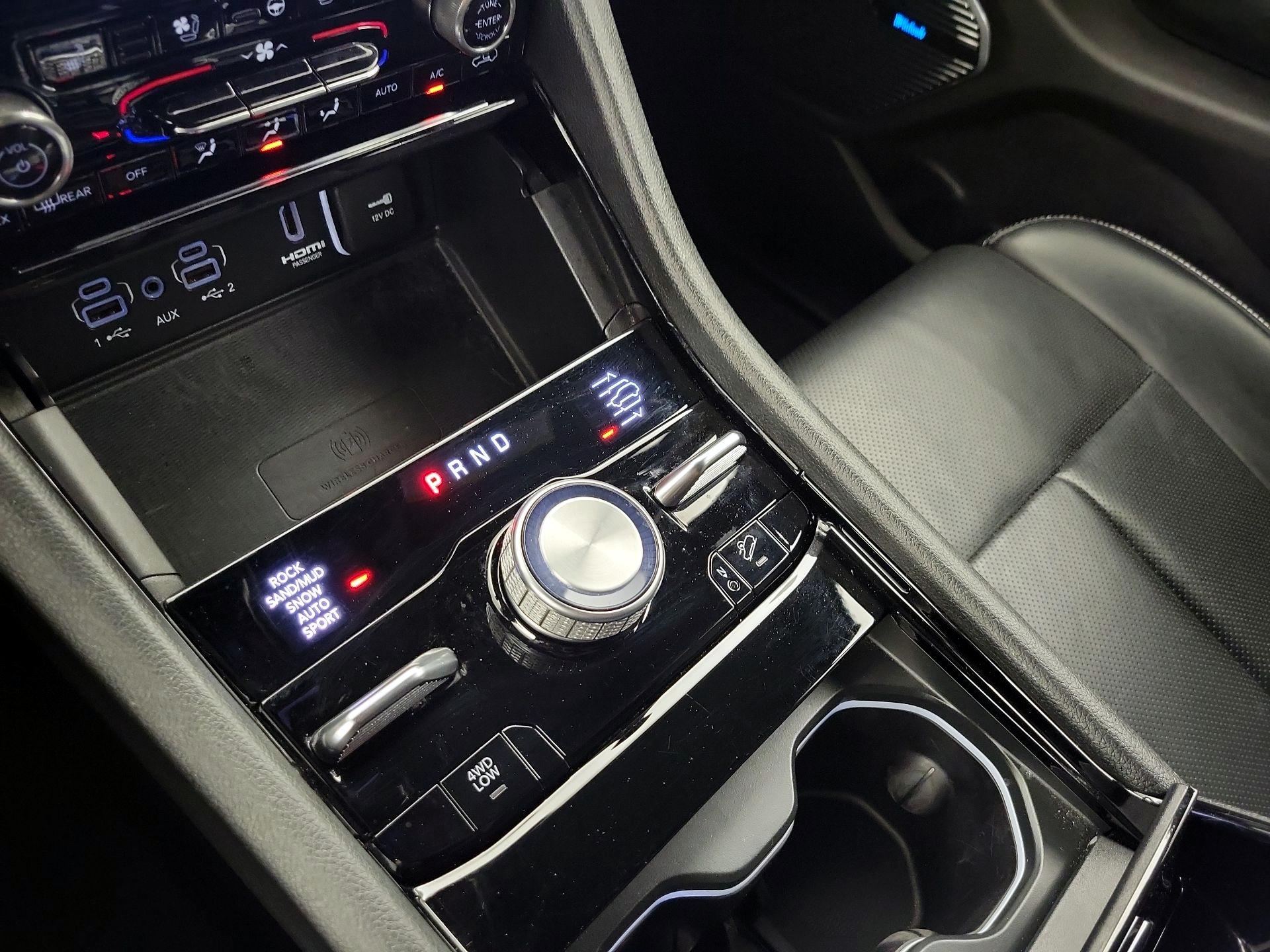 Thumbnail: 2023 Jeep Grand Cherokee - 18