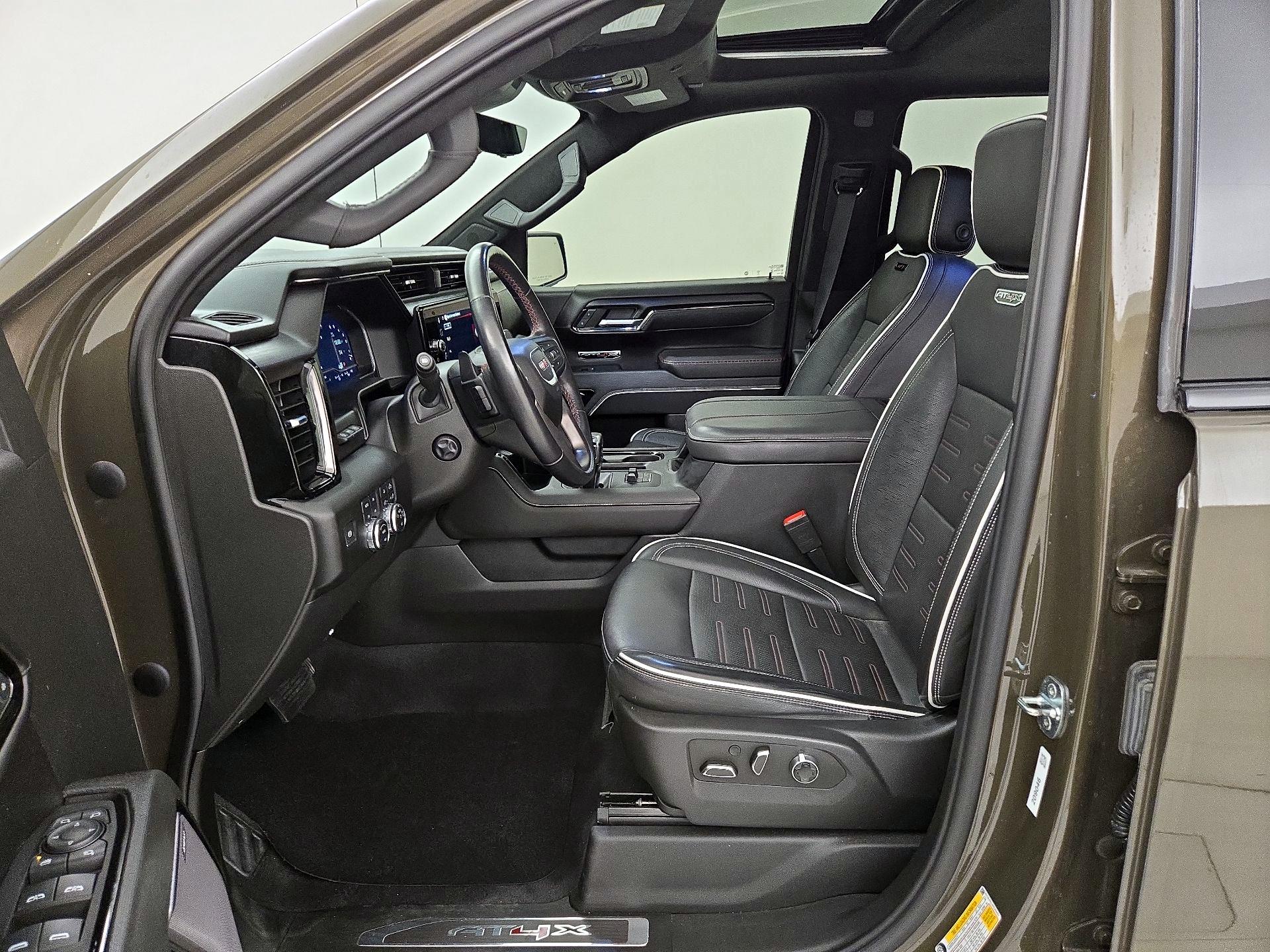 Thumbnail: 2023 GMC Sierra 1500 - 11