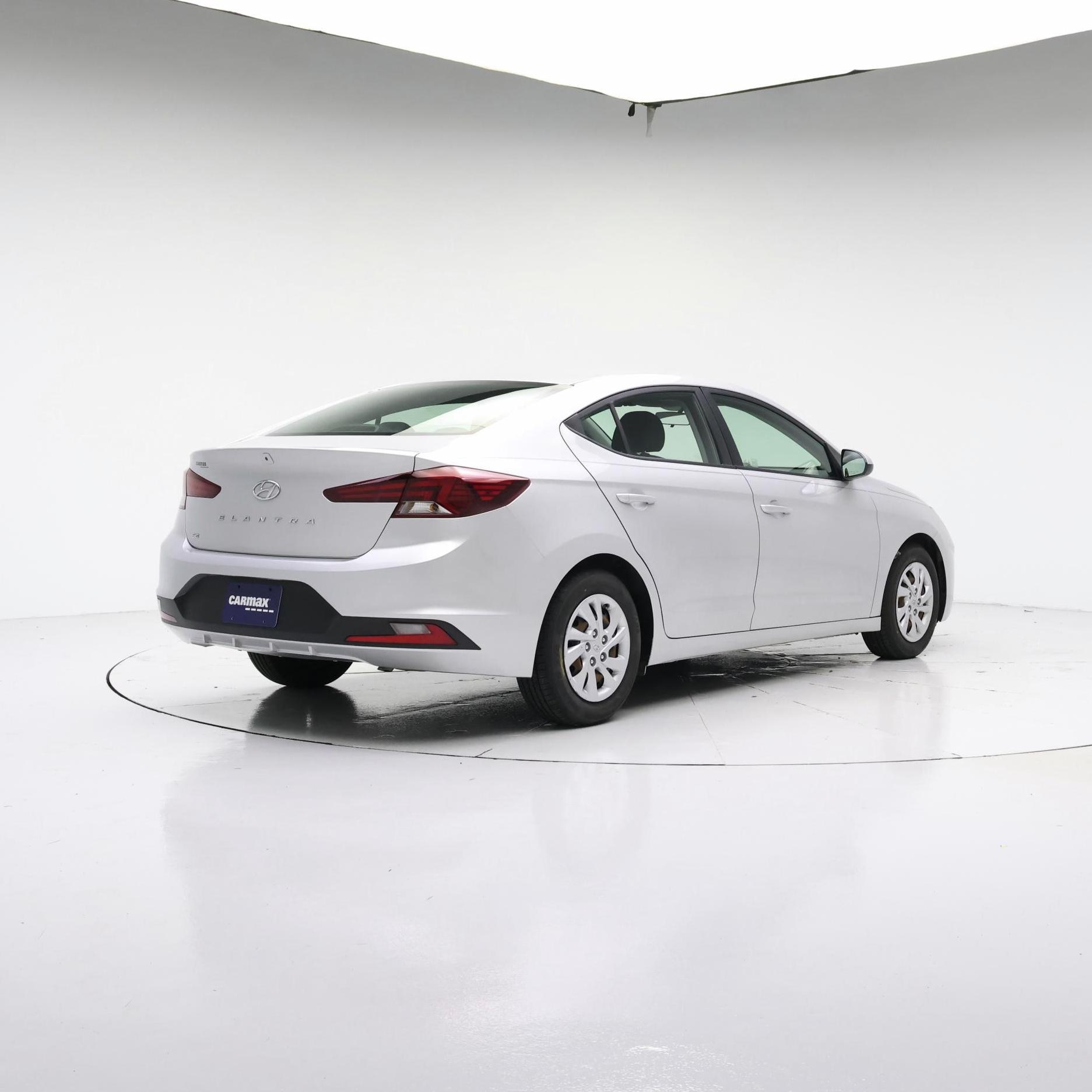 Thumbnail: 2019 Hyundai Elantra - 8