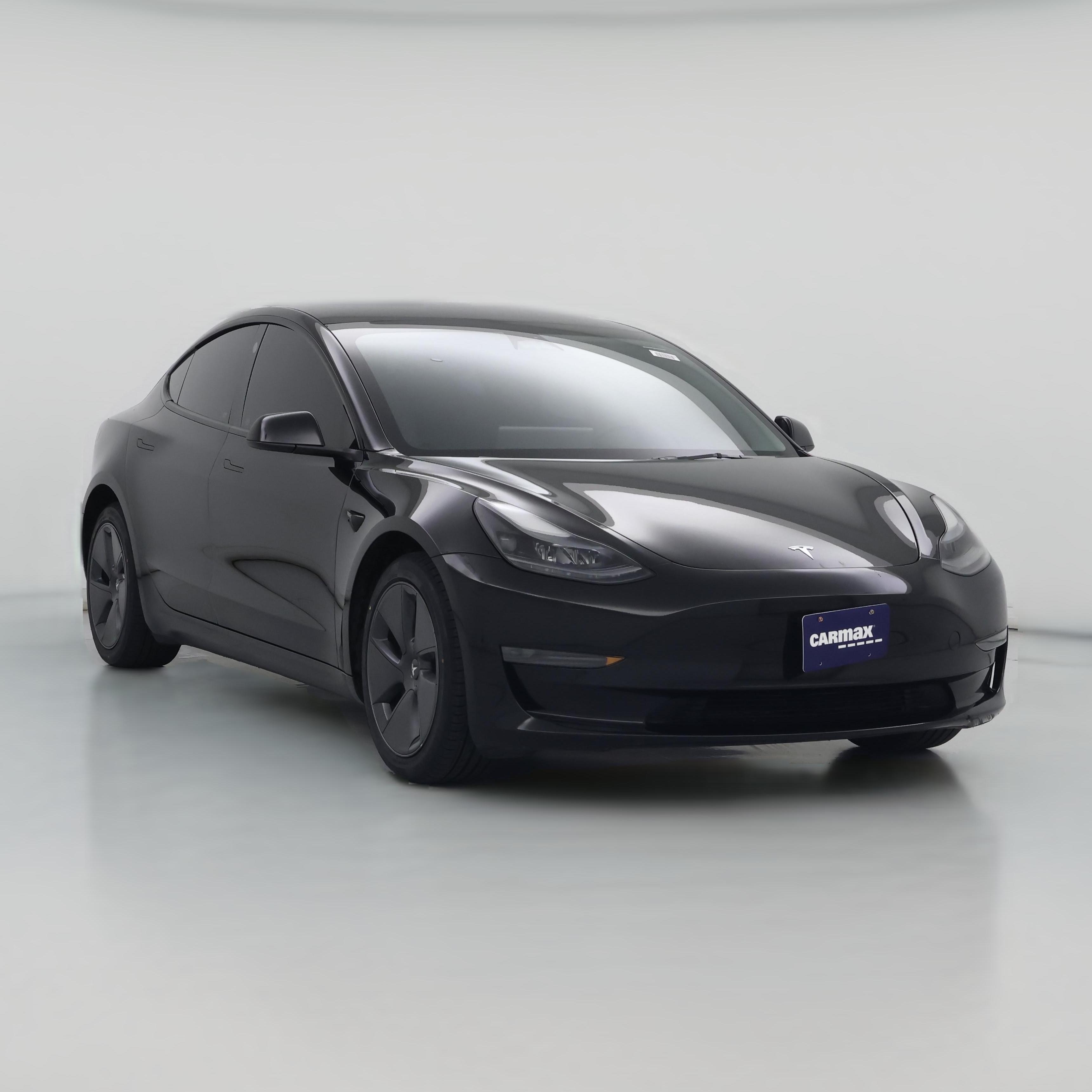Thumbnail: 2023 Tesla Model 3 - 1