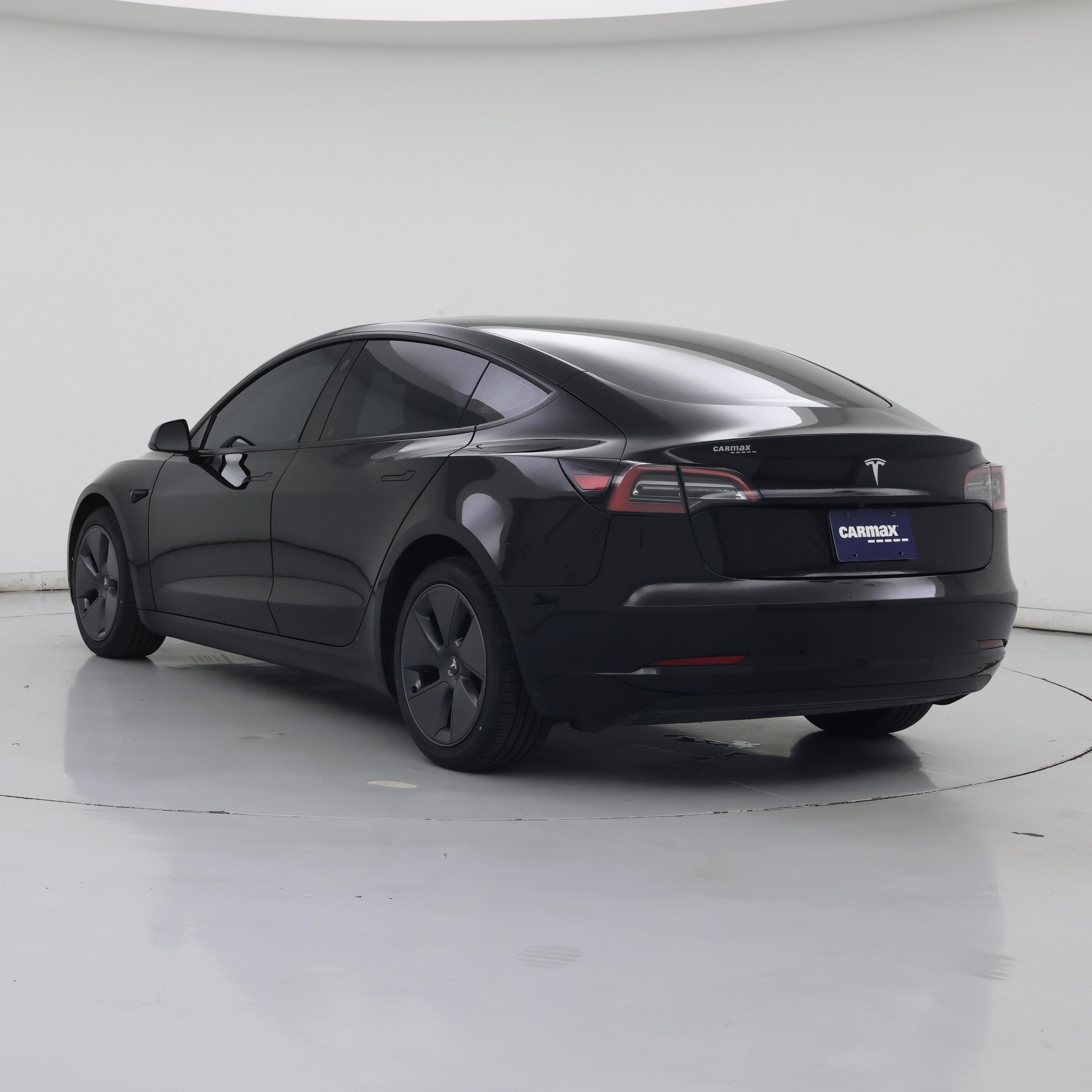 Thumbnail: 2023 Tesla Model 3 - 2