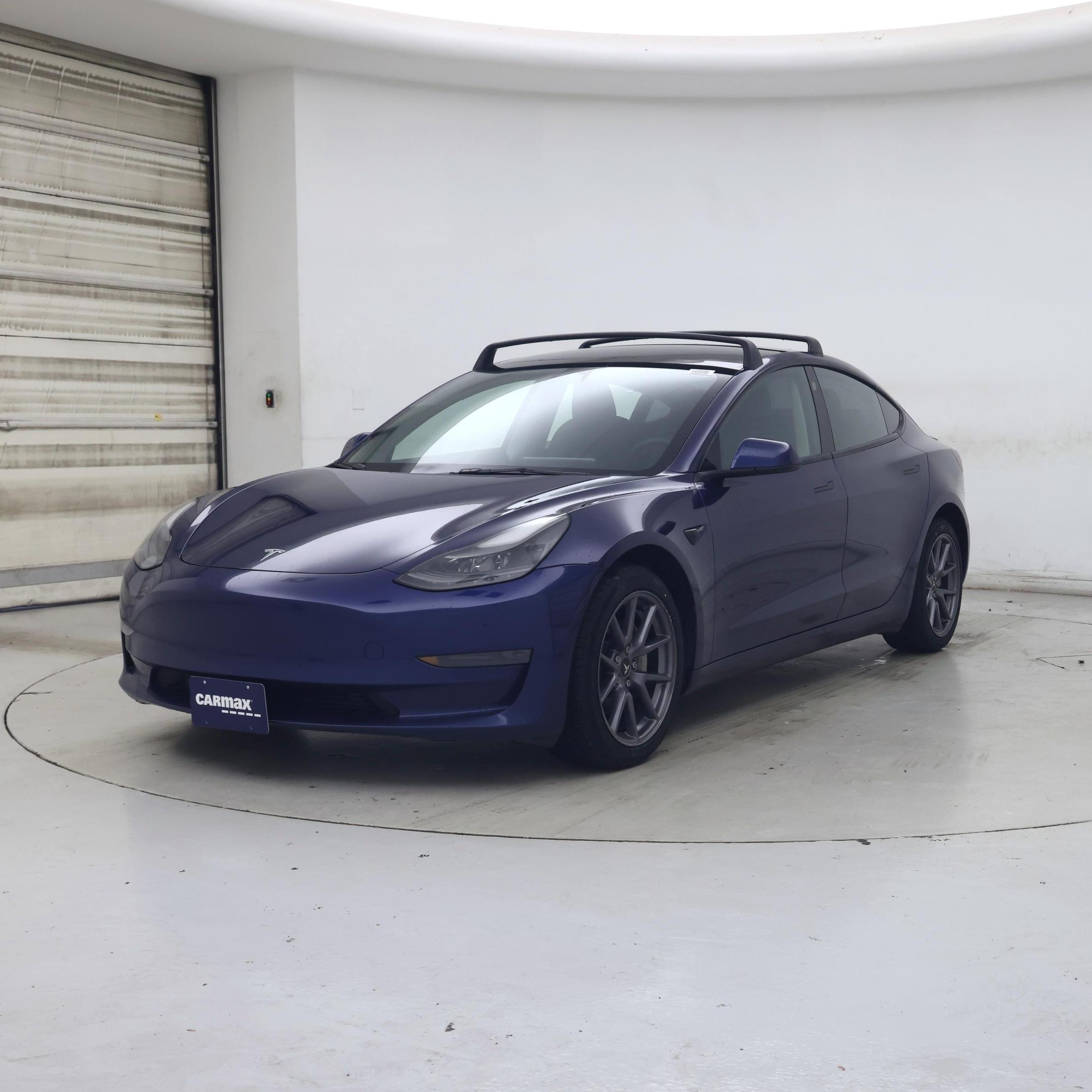 Thumbnail: 2023 Tesla Model 3 - 4