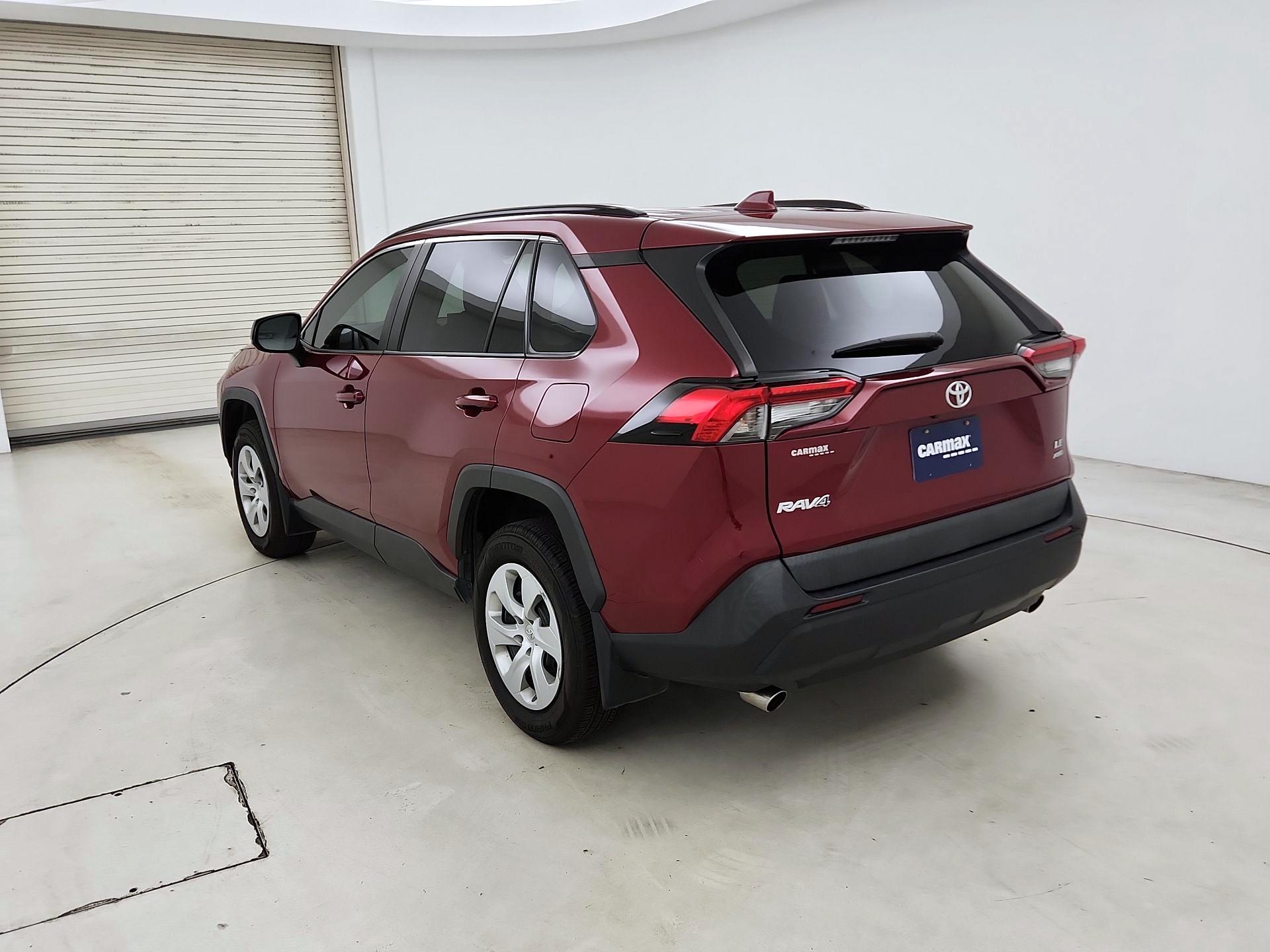 Thumbnail: 2020 Toyota RAV4 - 7