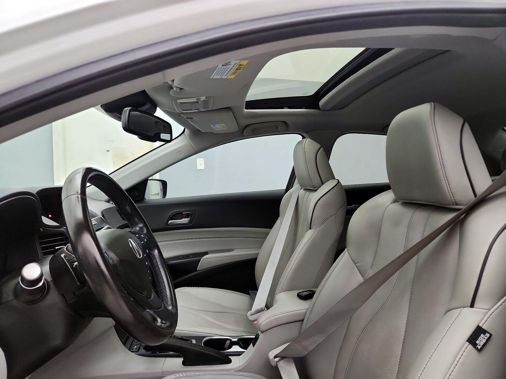 Thumbnail: 2021 Acura ILX - 18