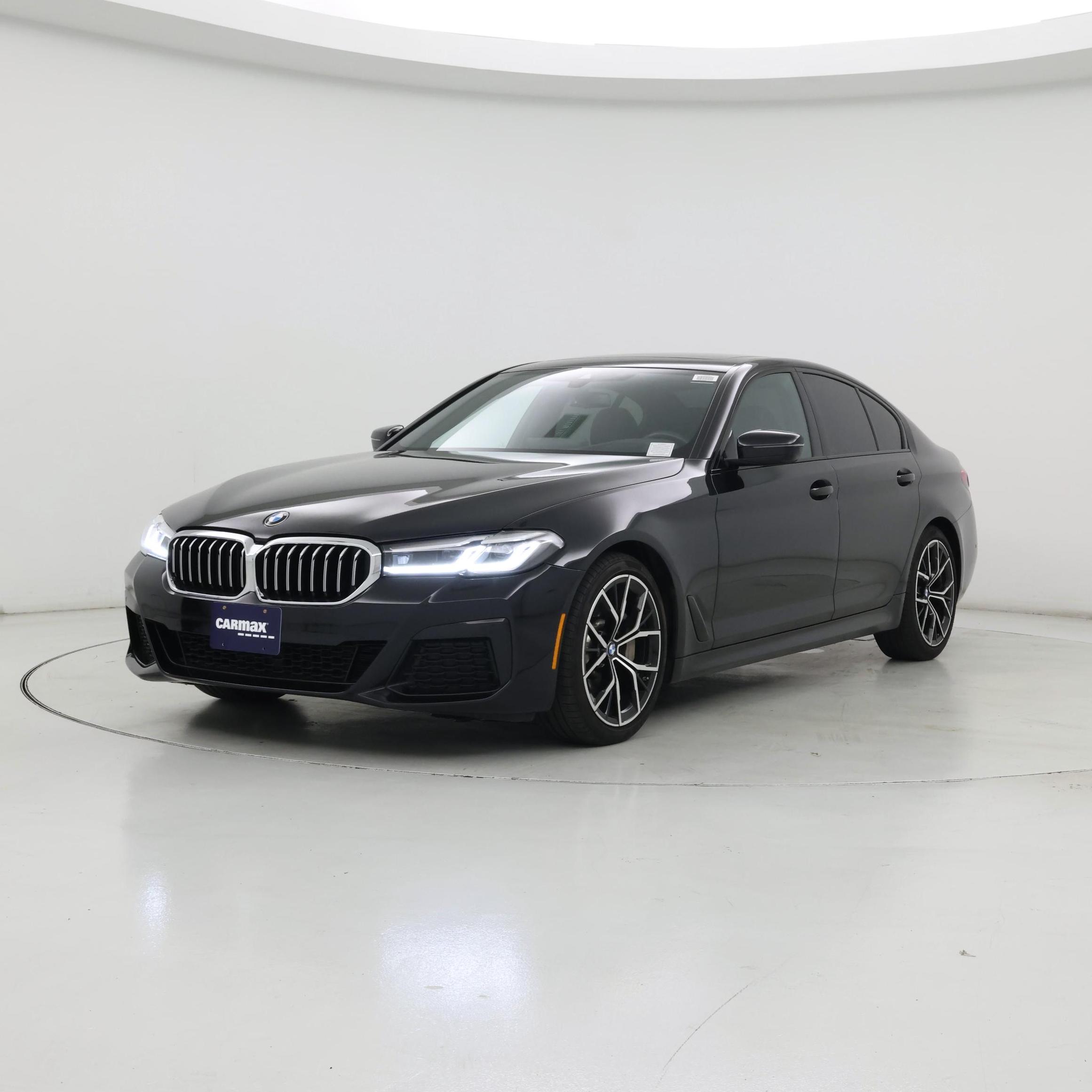 Thumbnail: 2023 BMW 5 Series - 4