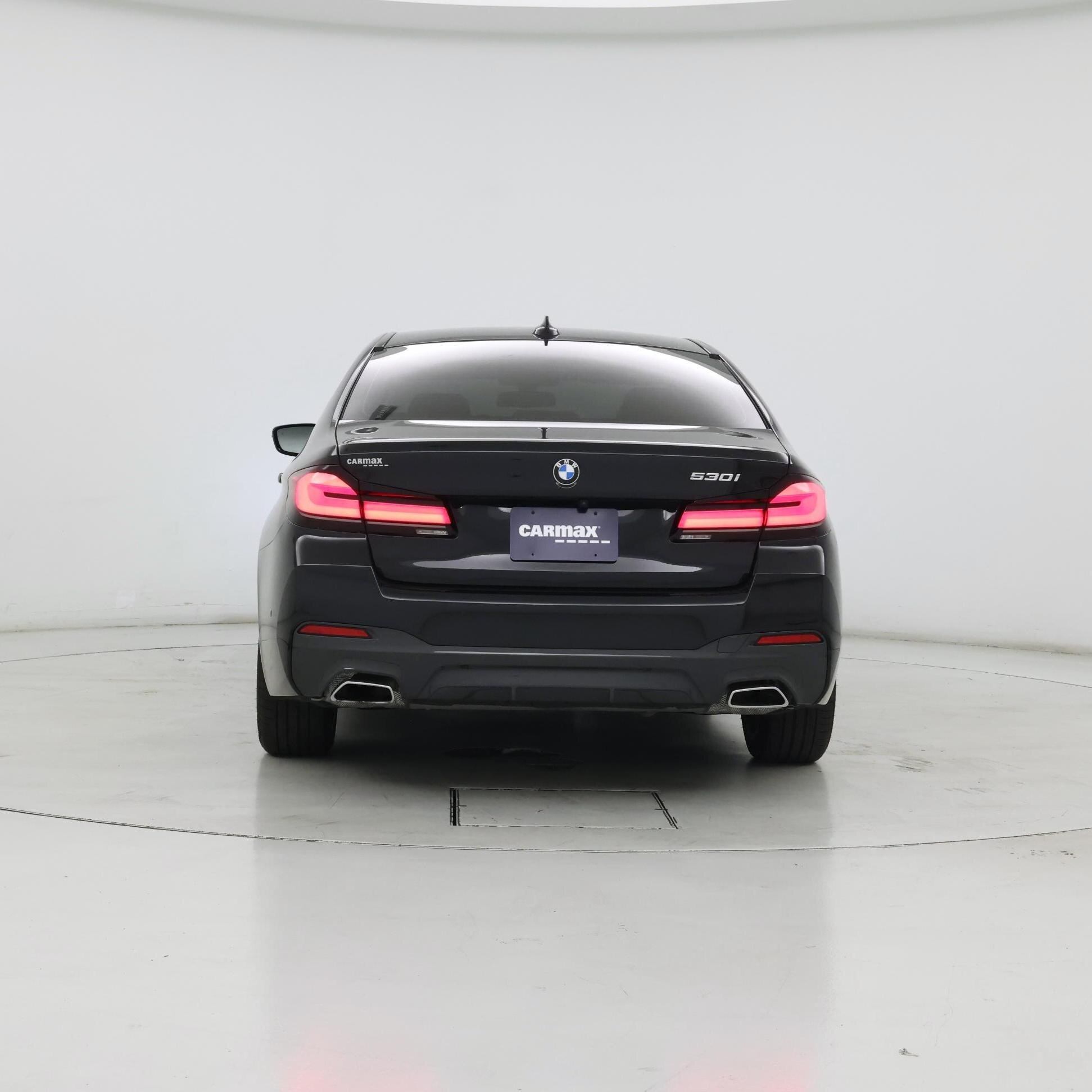 Thumbnail: 2023 BMW 5 Series - 6