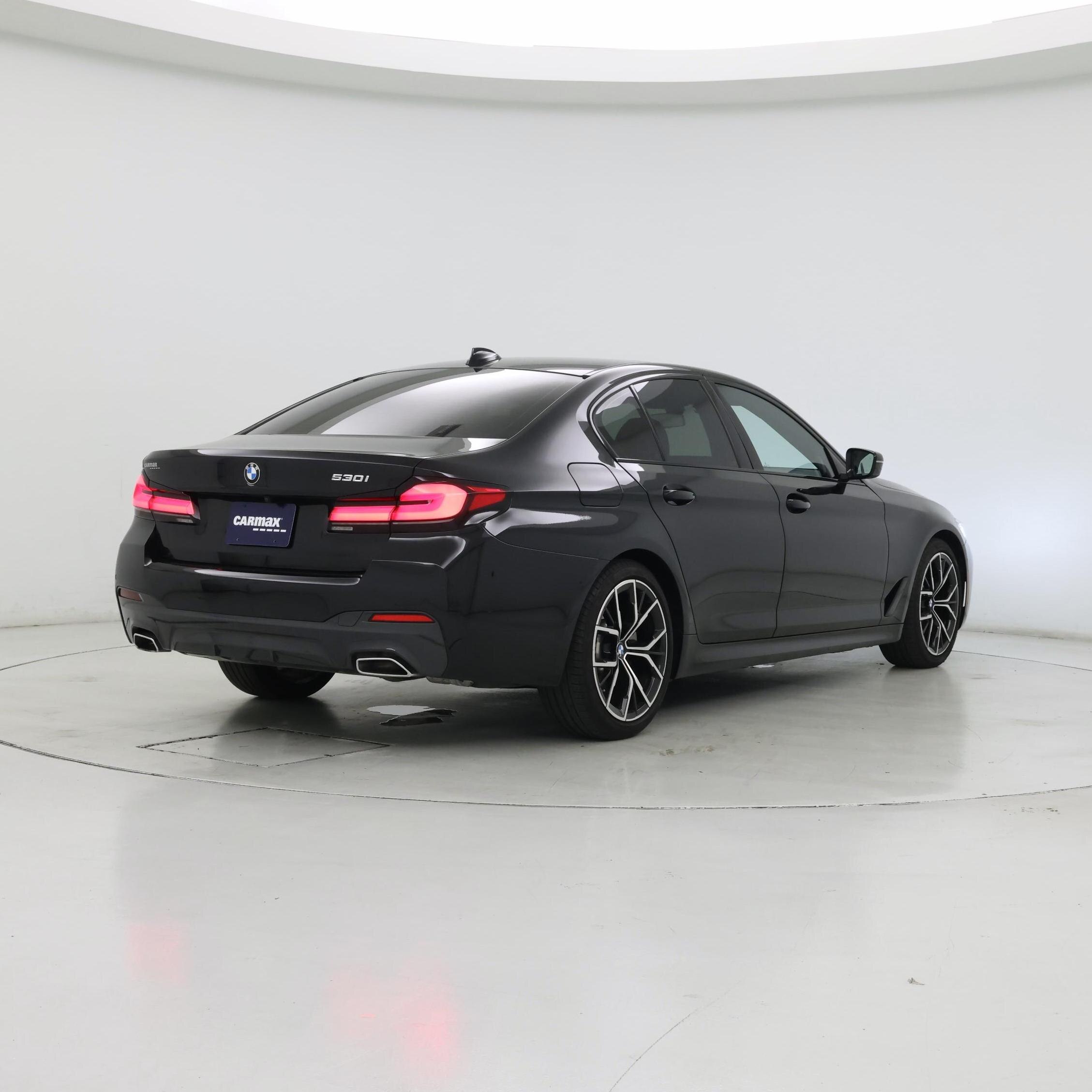 Thumbnail: 2023 BMW 5 Series - 8