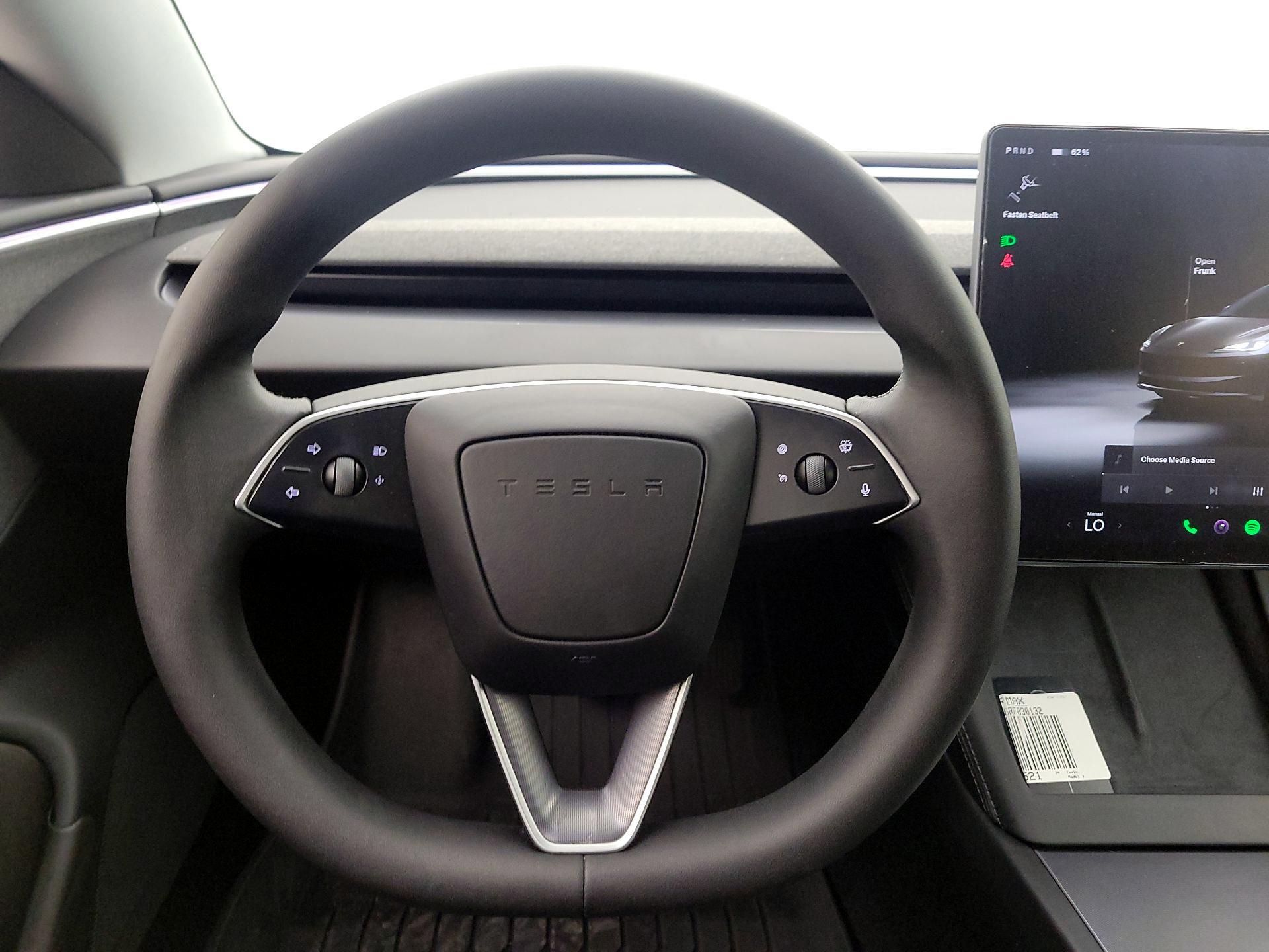 Thumbnail: 2024 Tesla Model 3 - 10