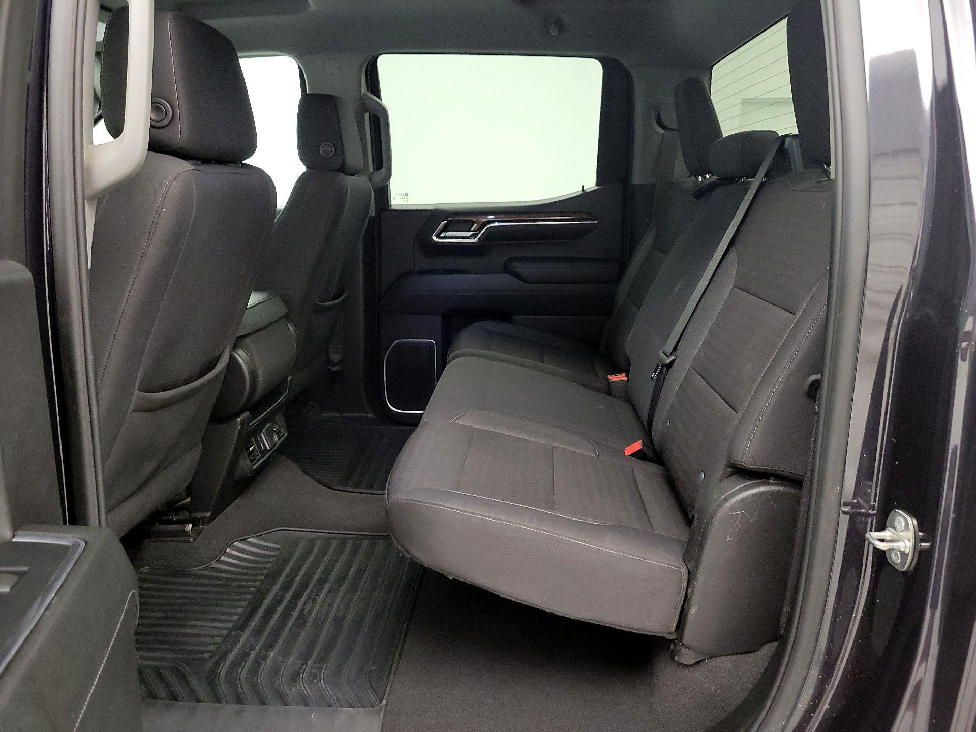 Thumbnail: 2024 Chevrolet Silverado 1500 - 20