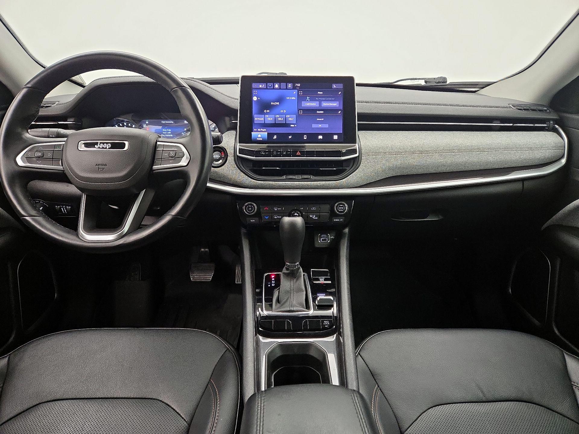 Thumbnail: 2022 Jeep Compass - 9