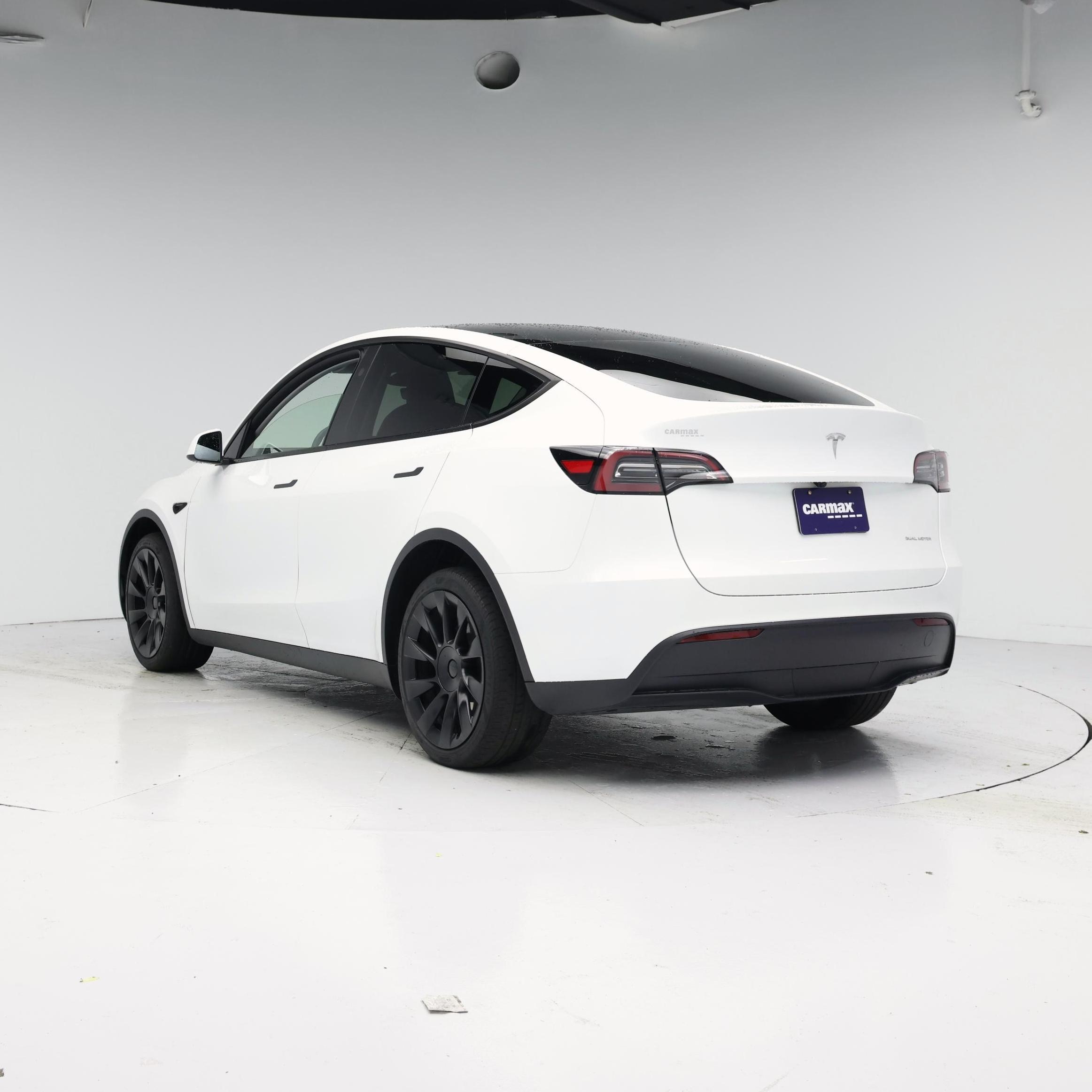 Thumbnail: 2023 Tesla Model Y - 2