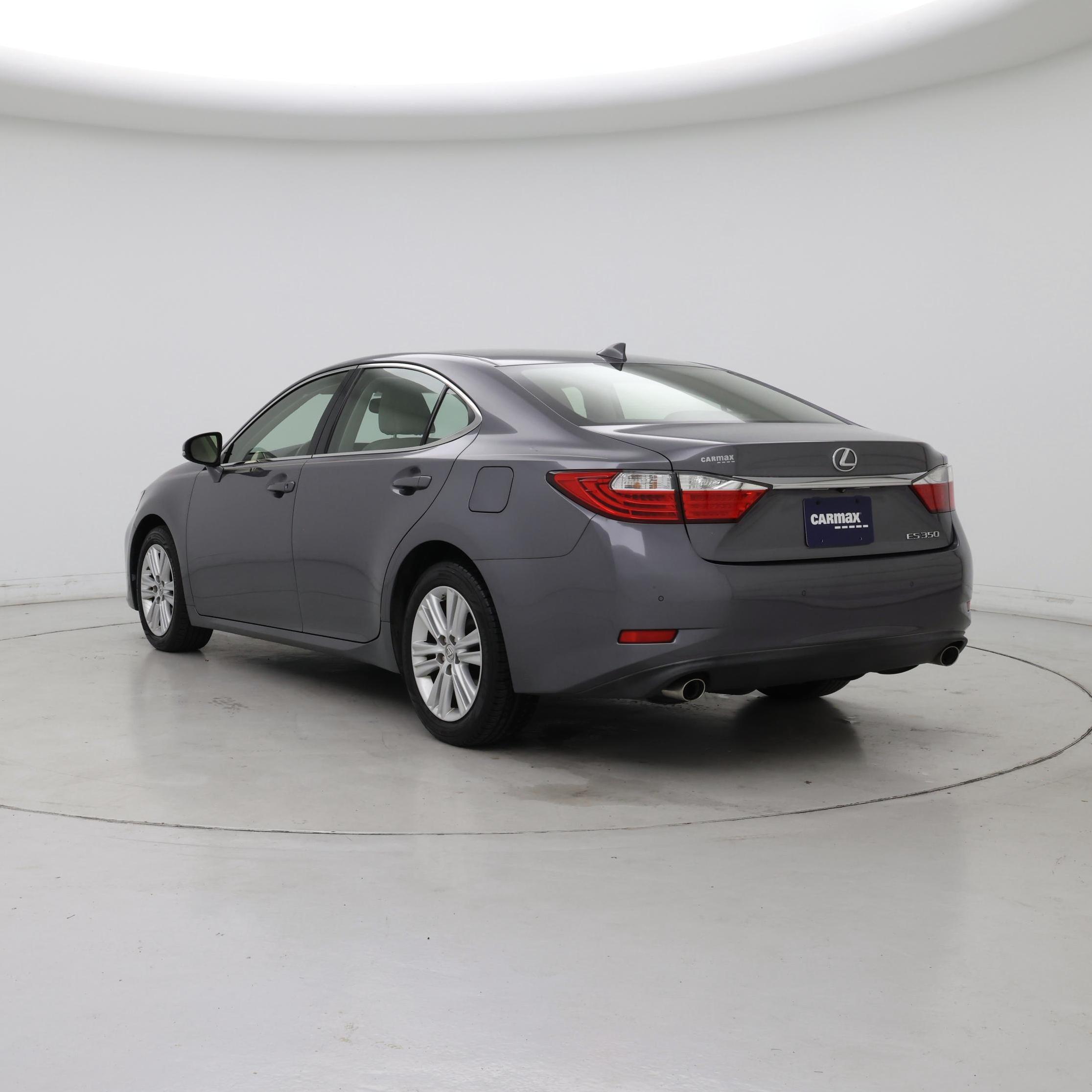 Thumbnail: 2015 Lexus ES - 2