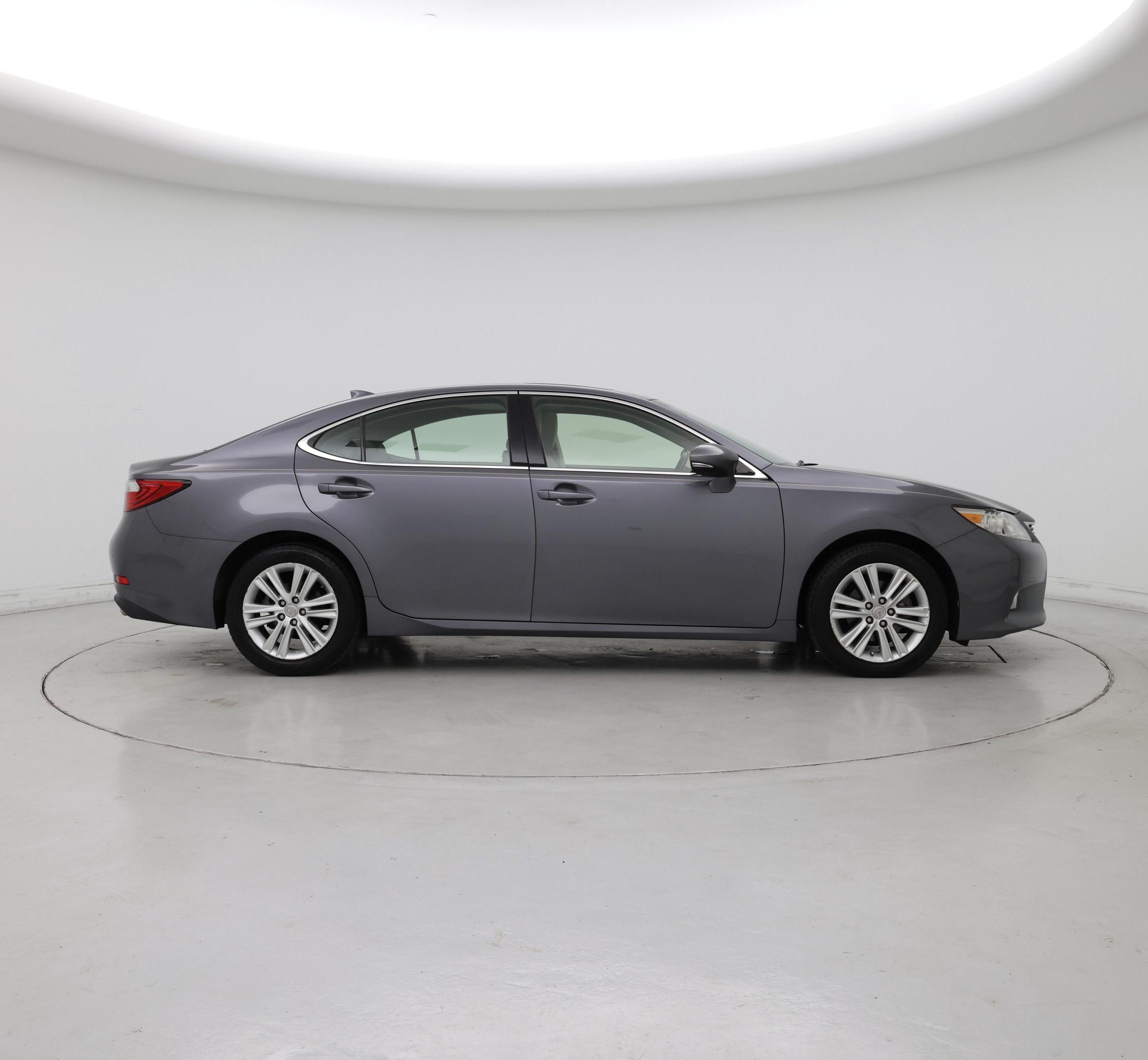 Thumbnail: 2015 Lexus ES - 7