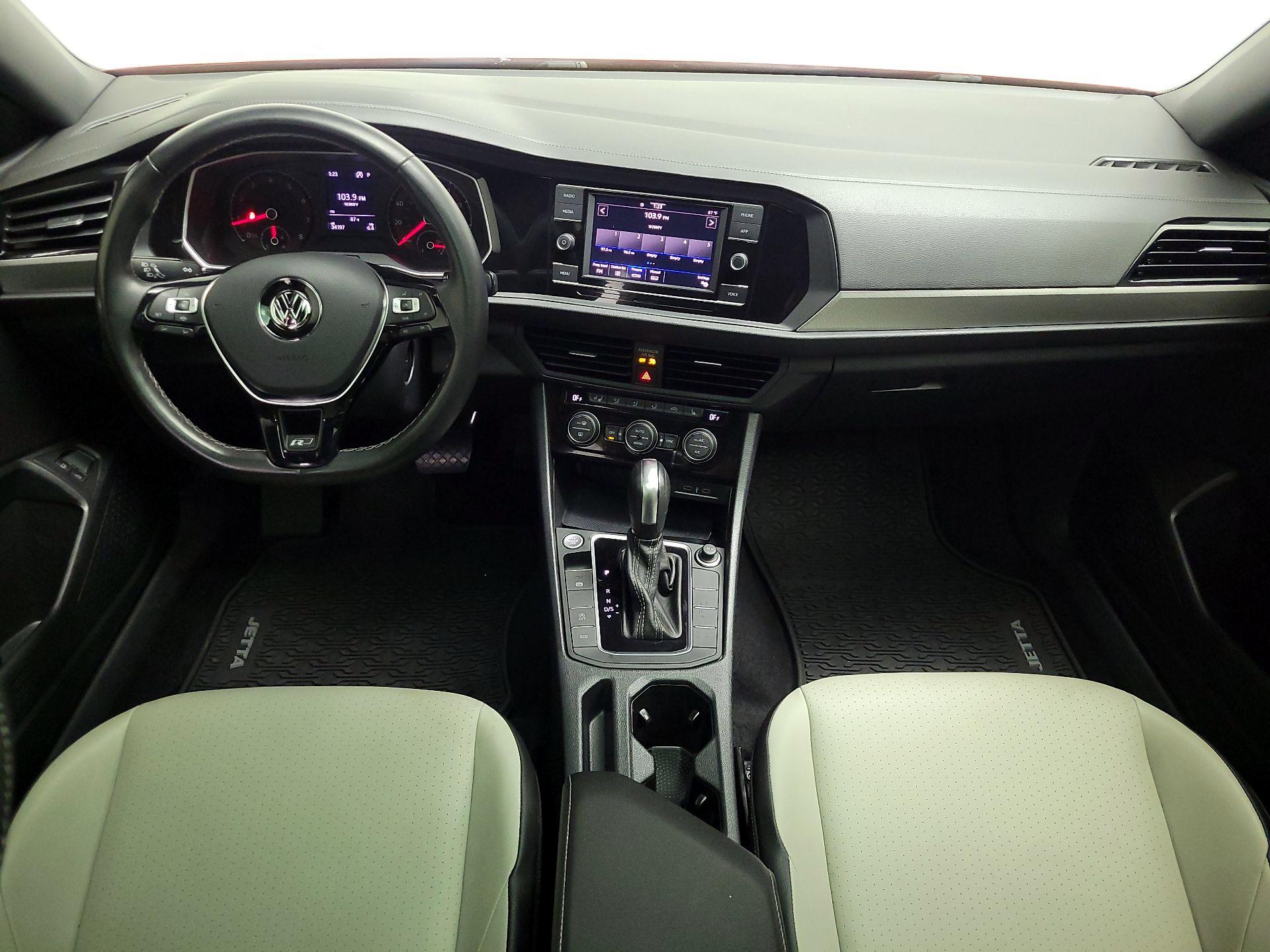 Thumbnail: 2021 Volkswagen Jetta - 9