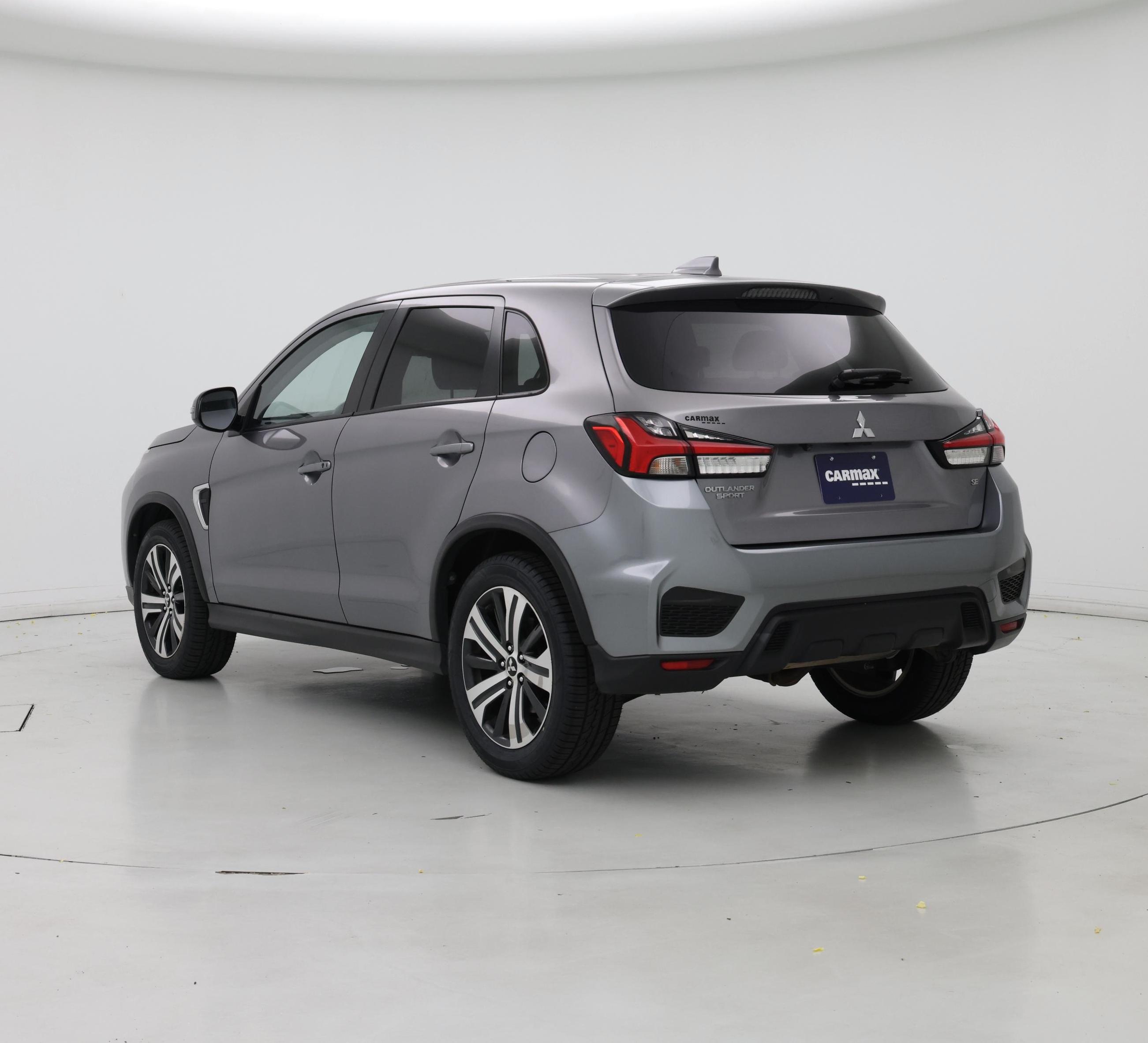 Thumbnail: 2020 Mitsubishi Outlander Sport - 2