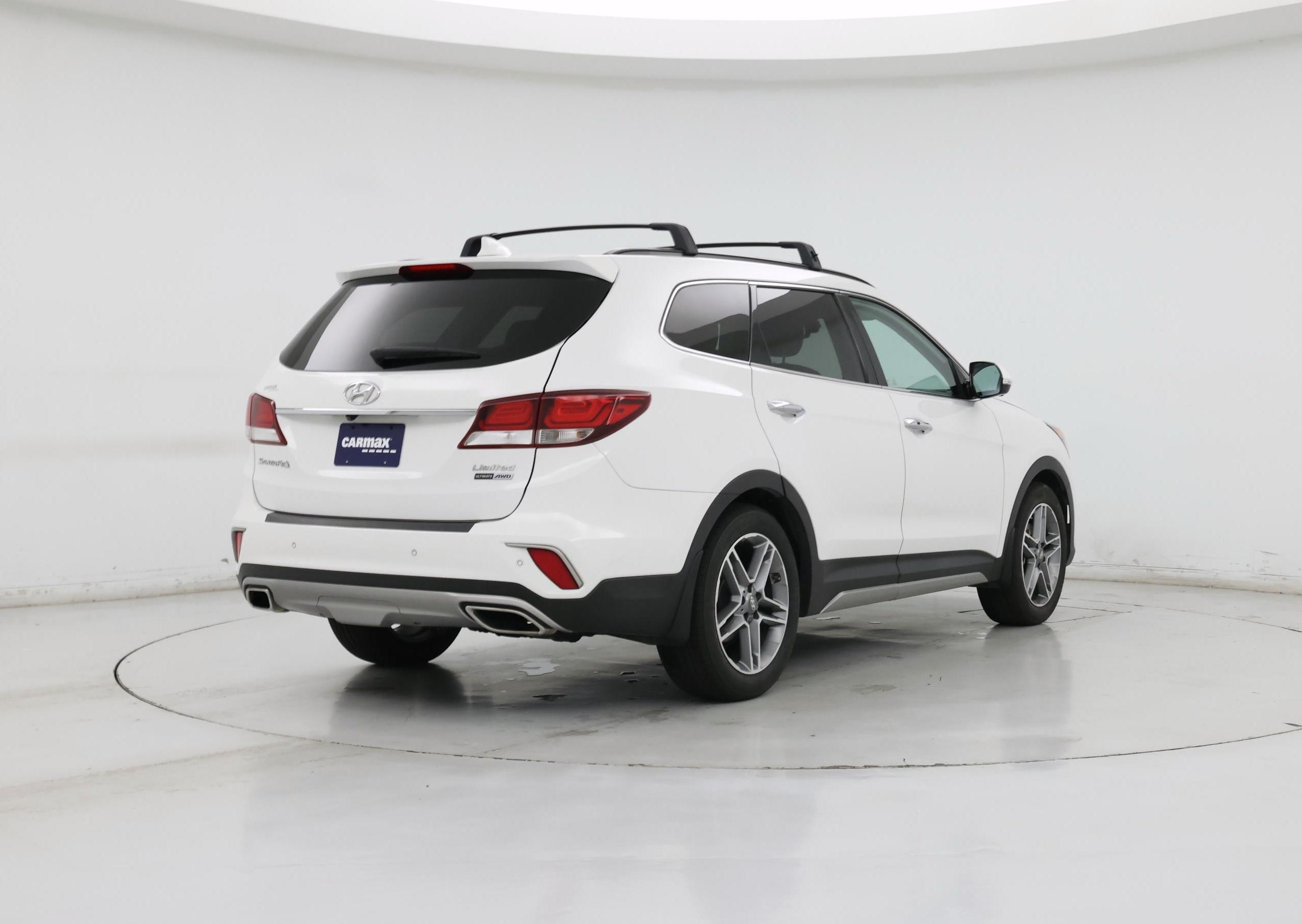 Thumbnail: 2018 Hyundai Santa Fe - 8