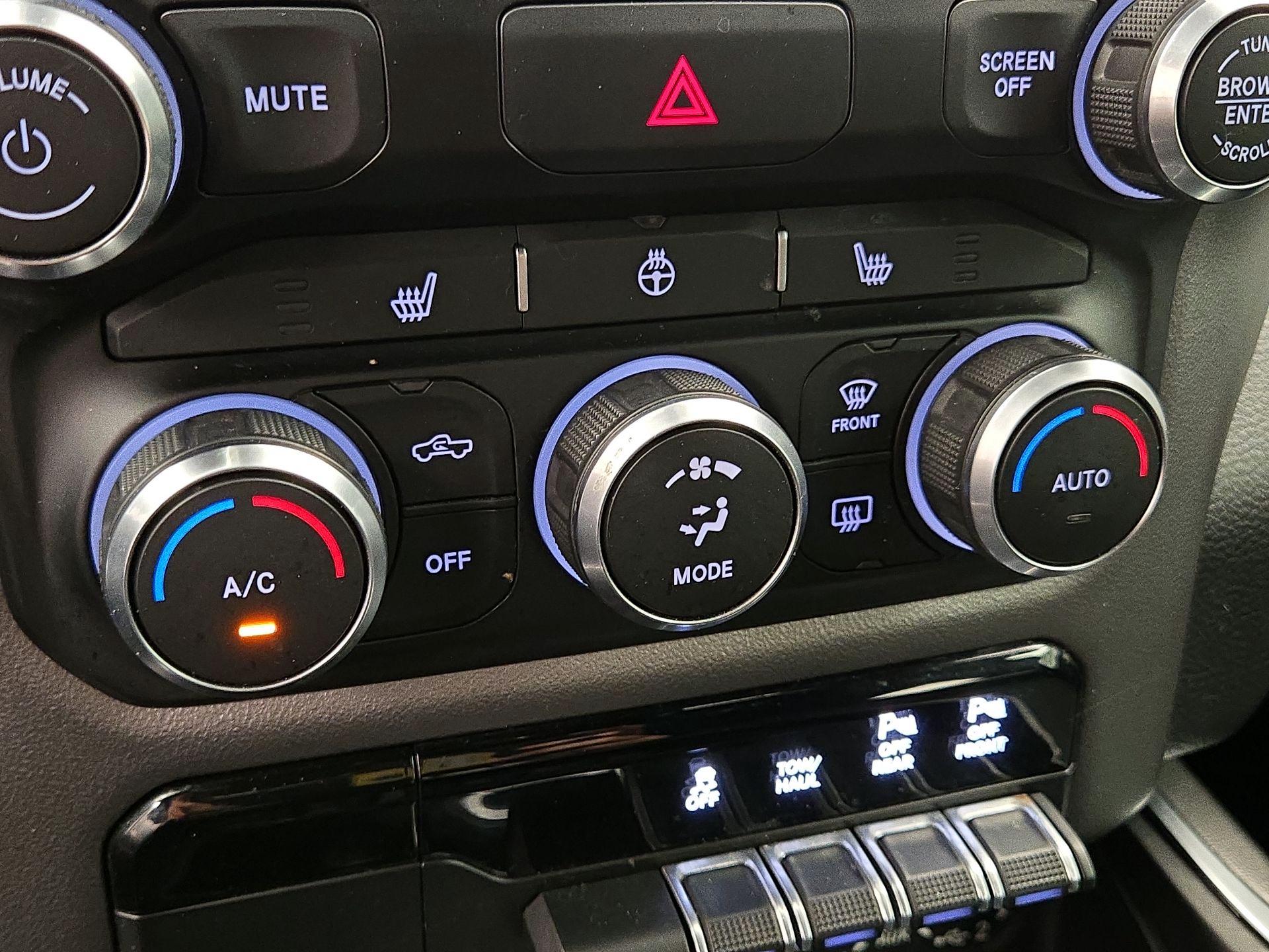 Thumbnail: 2019 RAM 1500 - 16