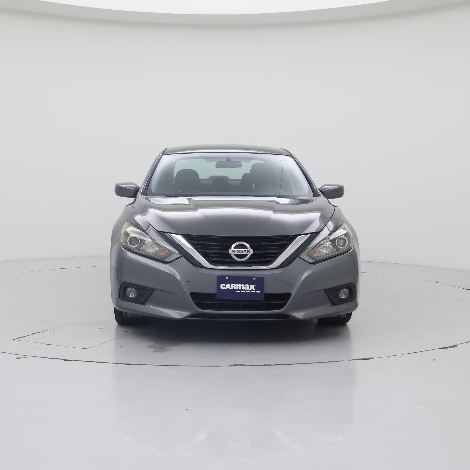 Thumbnail: 2018 Nissan Altima - 5