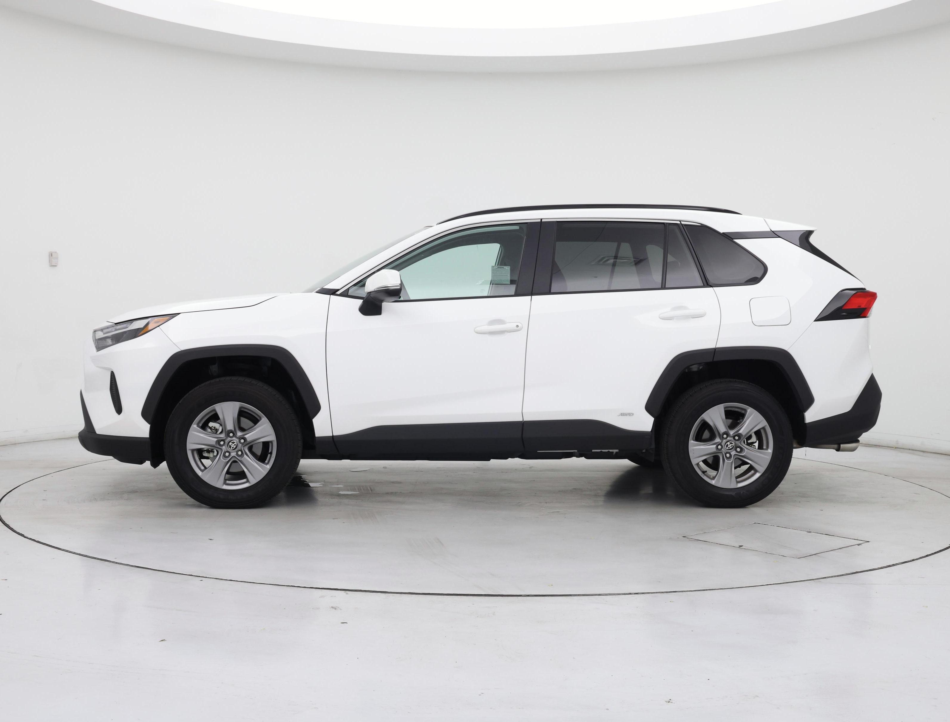 Thumbnail: 2025 Toyota RAV4 - 3