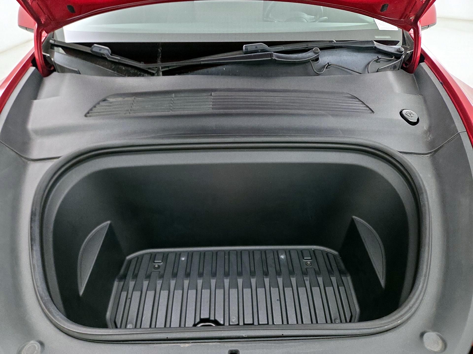Thumbnail: 2020 Tesla Model Y - 20