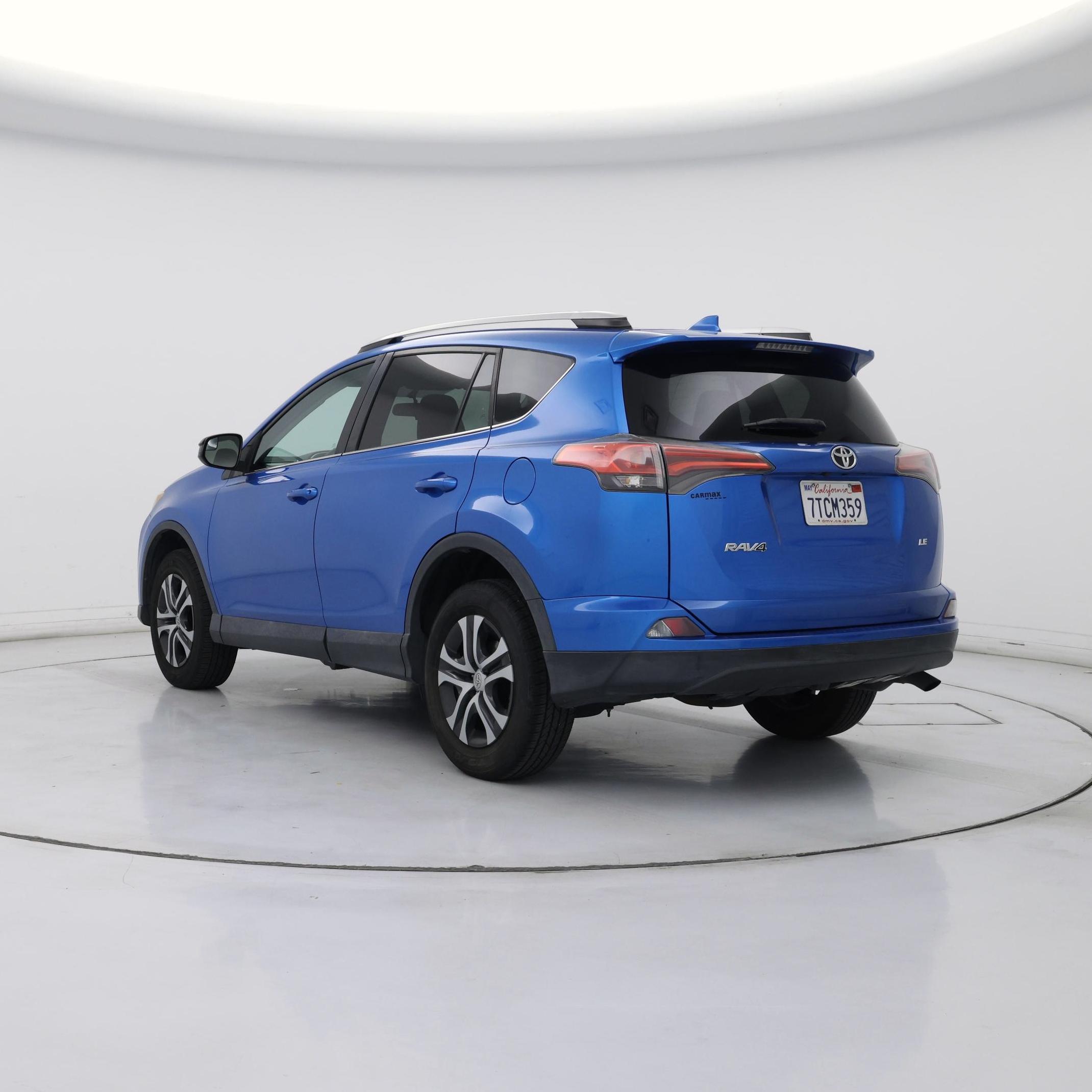 Thumbnail: 2016 Toyota RAV4 - 2