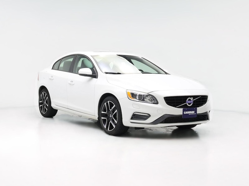 2017 Volvo S60 T5 Dynamic -
                  Kenosha, WI