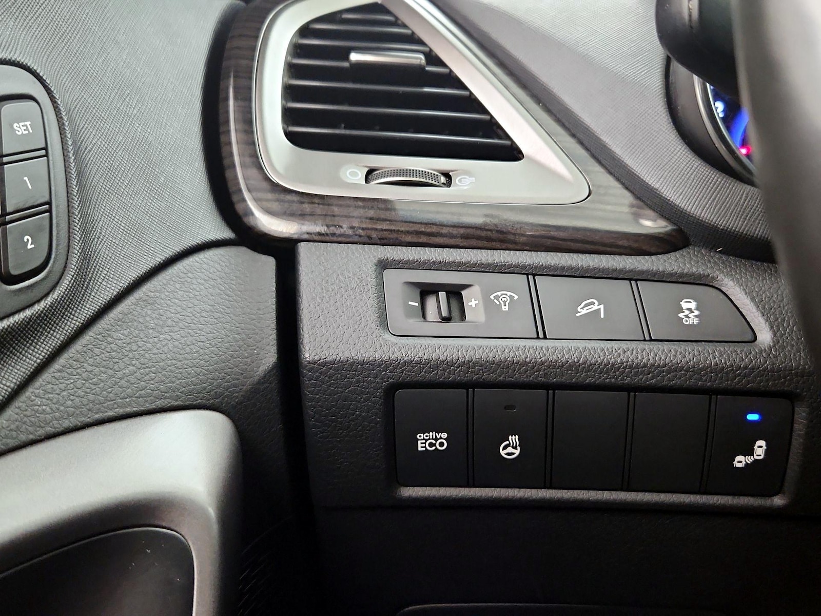 2015 Hyundai Santa Fe Sport 2.0T - Photo 14
