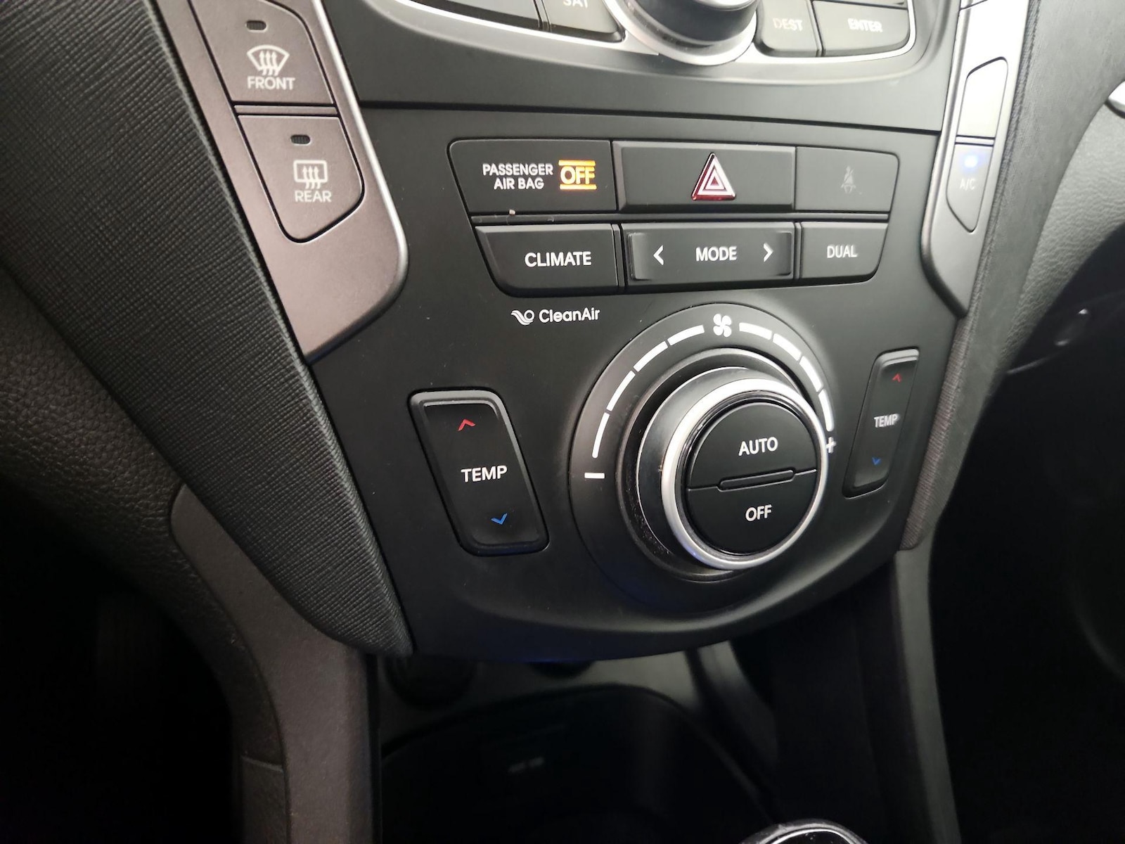 2015 Hyundai Santa Fe Sport 2.0T - Photo 17