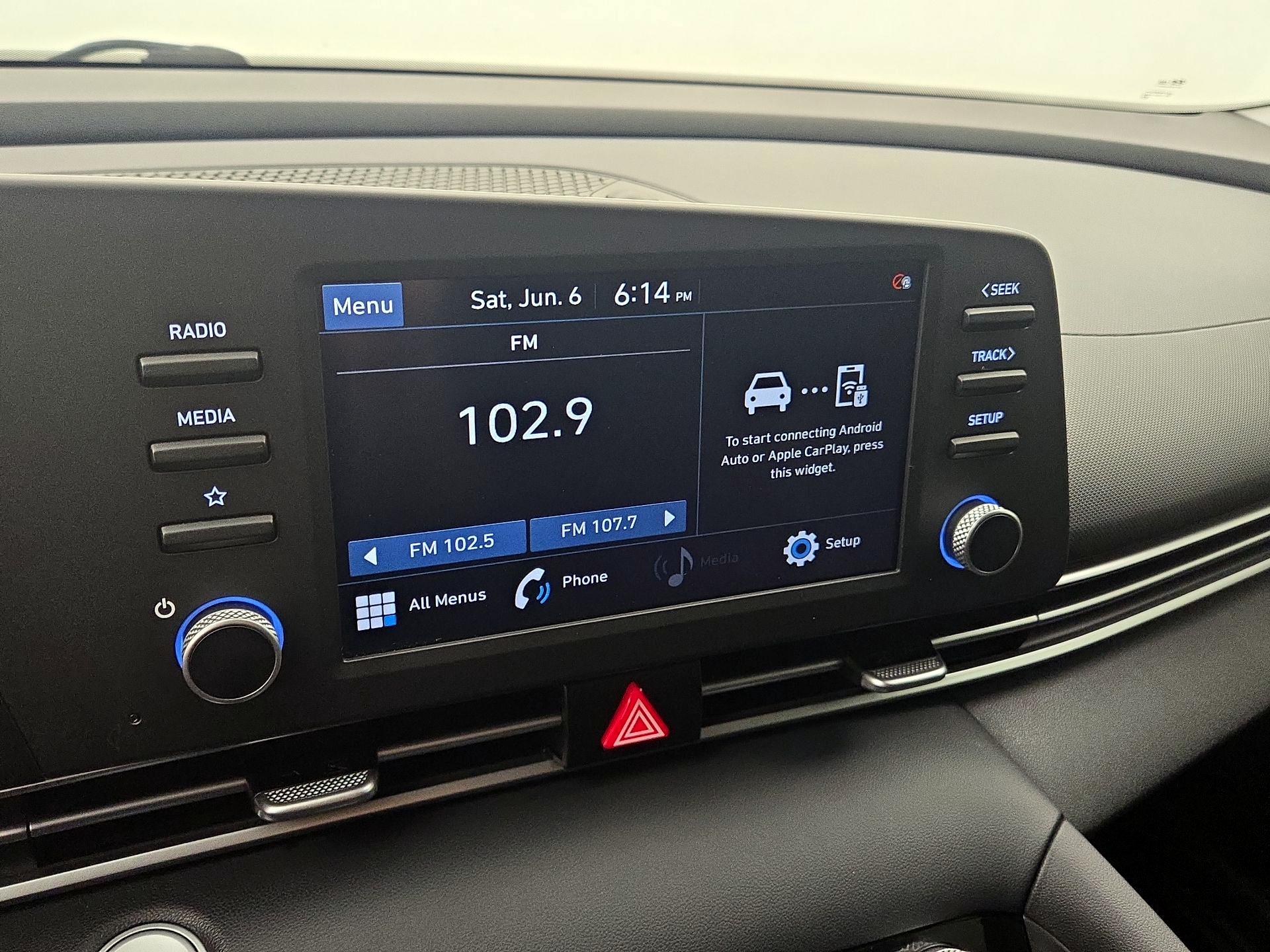 Thumbnail: 2021 Hyundai Elantra - 15