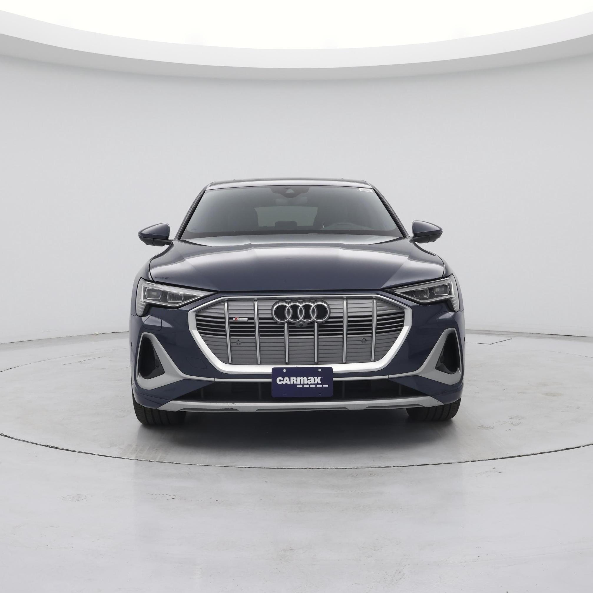 Thumbnail: 2020 Audi e-tron S - 5
