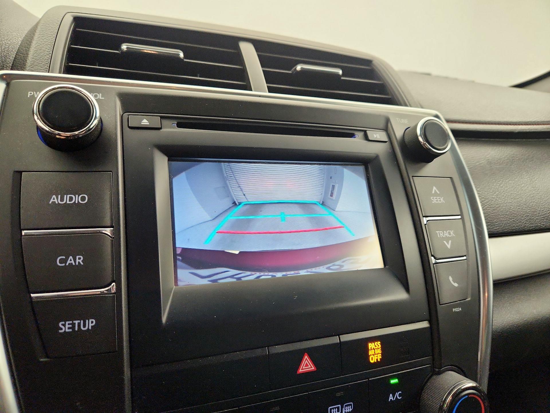 Thumbnail: 2016 Toyota Camry - 13