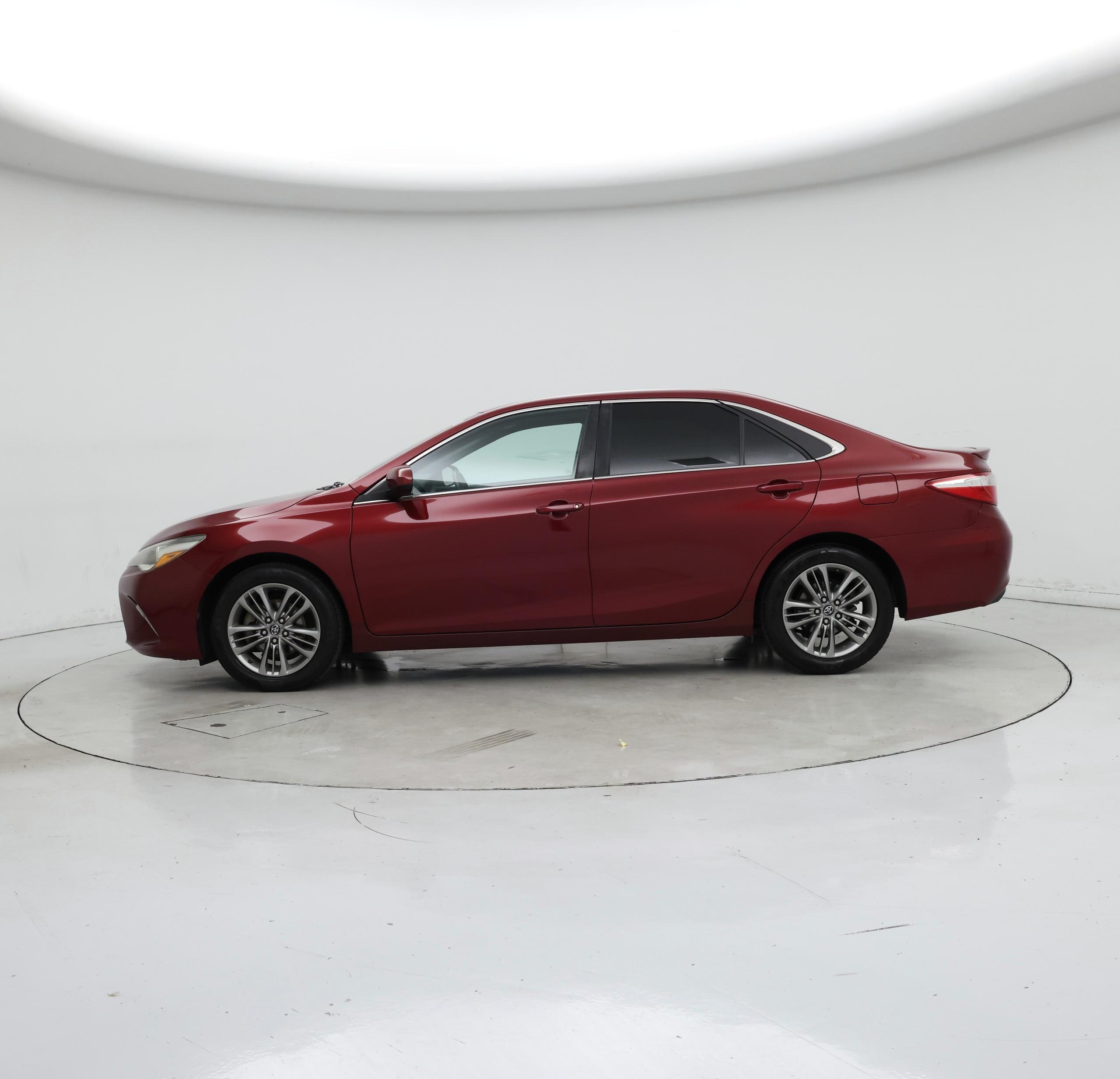 Thumbnail: 2016 Toyota Camry - 3