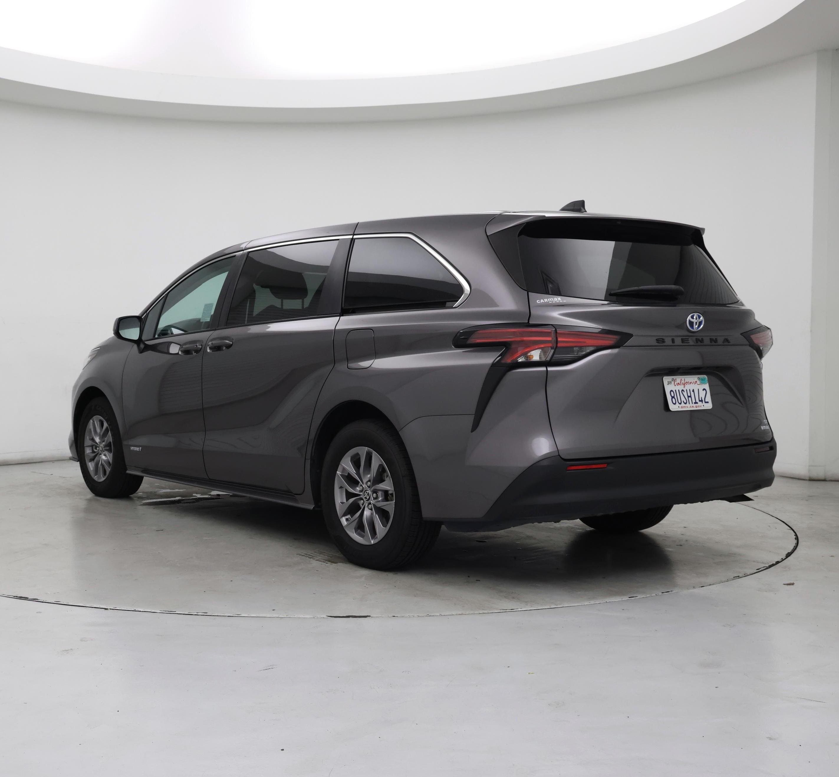 Thumbnail: 2021 Toyota Sienna - 2