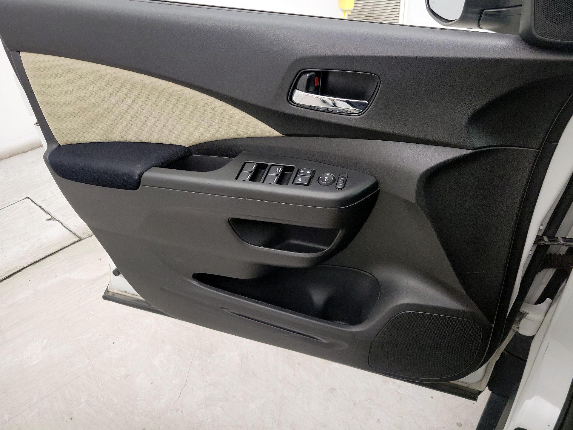Thumbnail: 2016 Honda CR-V - 12