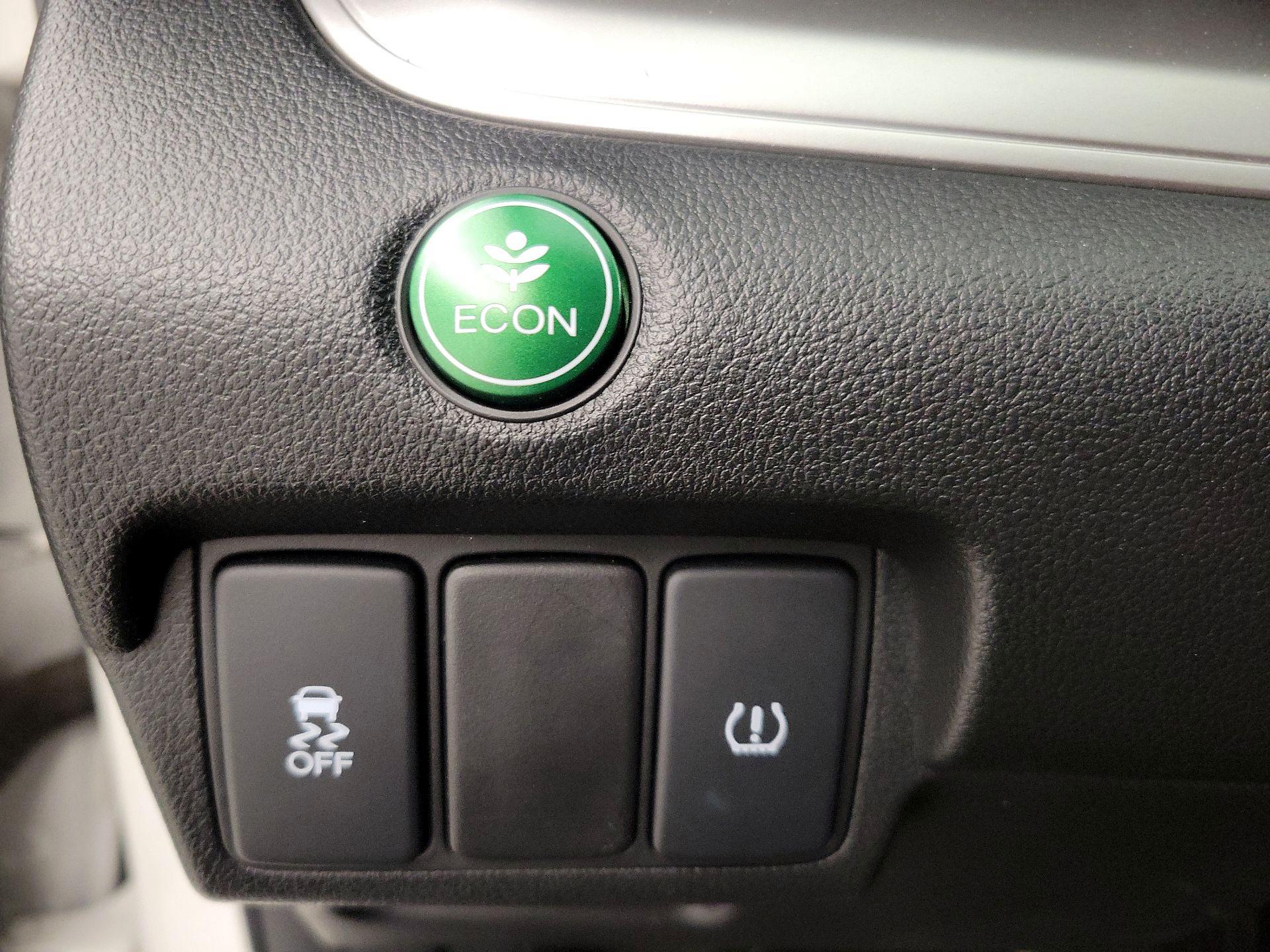 Thumbnail: 2016 Honda CR-V - 13