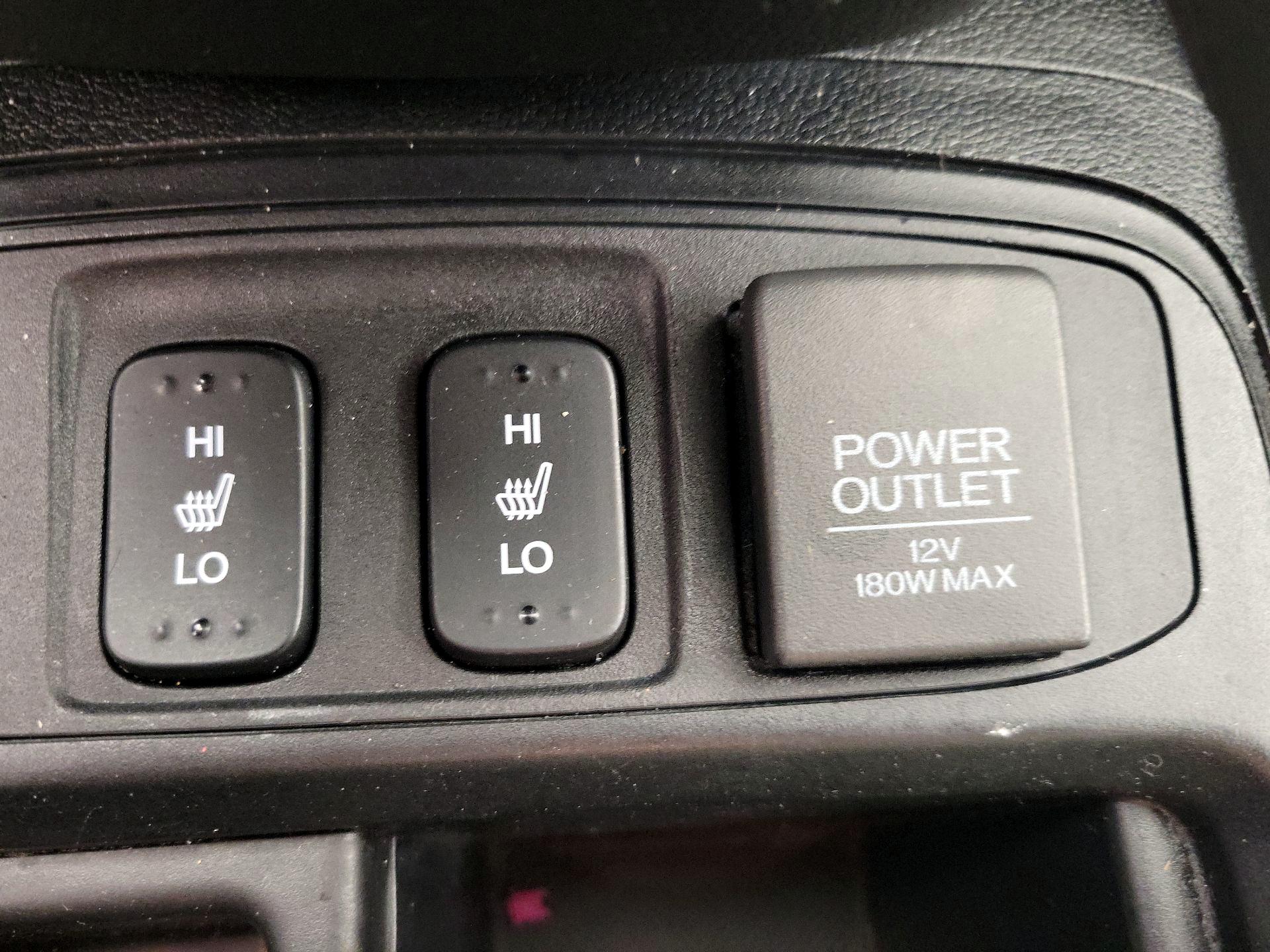 Thumbnail: 2016 Honda CR-V - 18