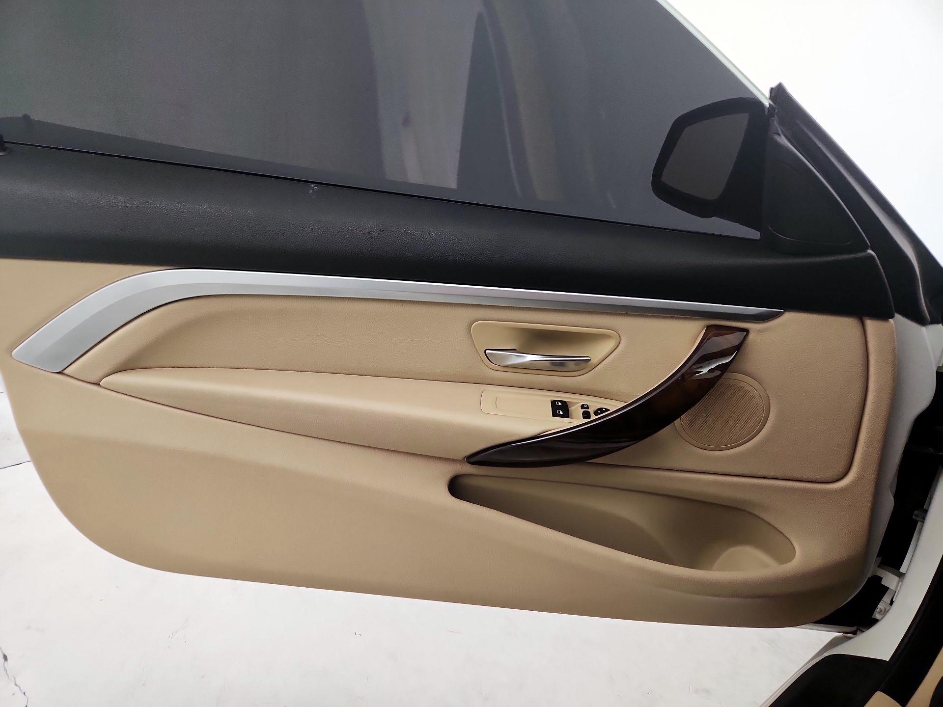 Thumbnail: 2016 BMW 4 Series - 12