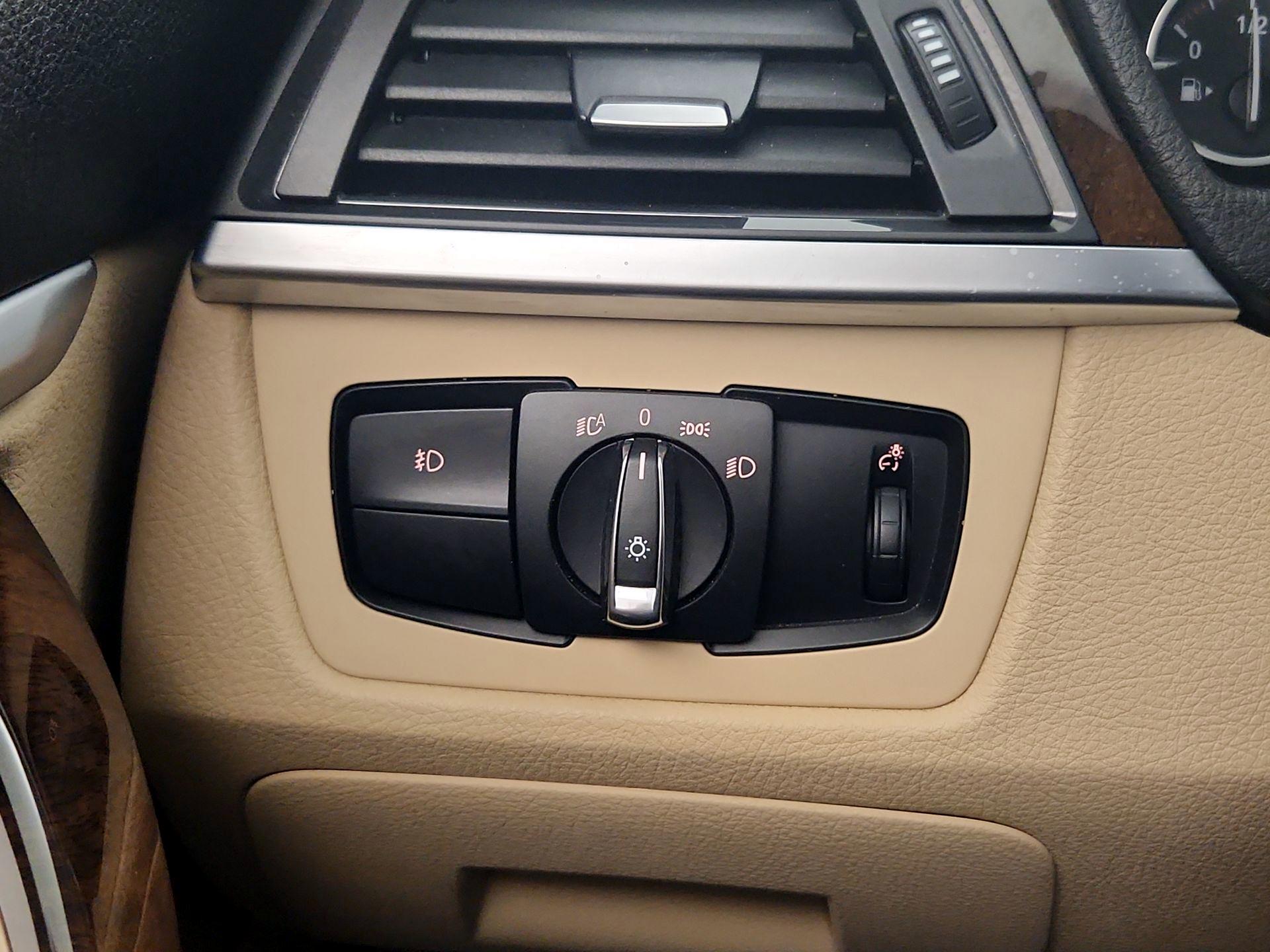 Thumbnail: 2016 BMW 4 Series - 13