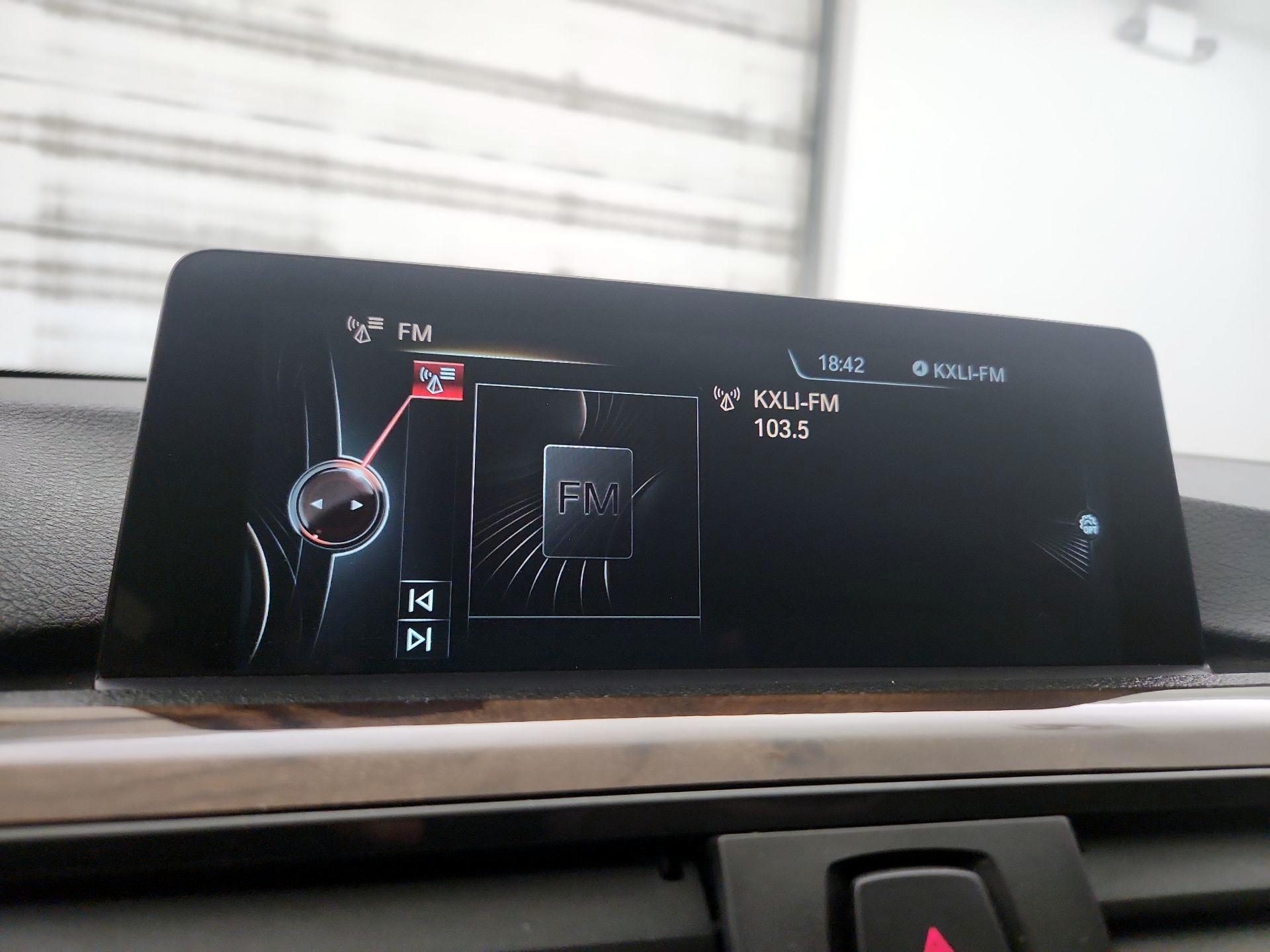 Thumbnail: 2016 BMW 4 Series - 16