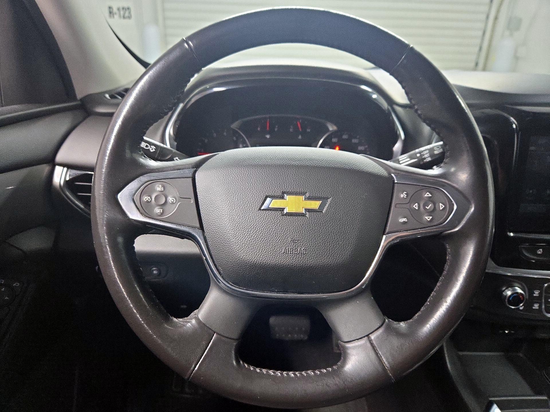 Thumbnail: 2019 Chevrolet Traverse - 10
