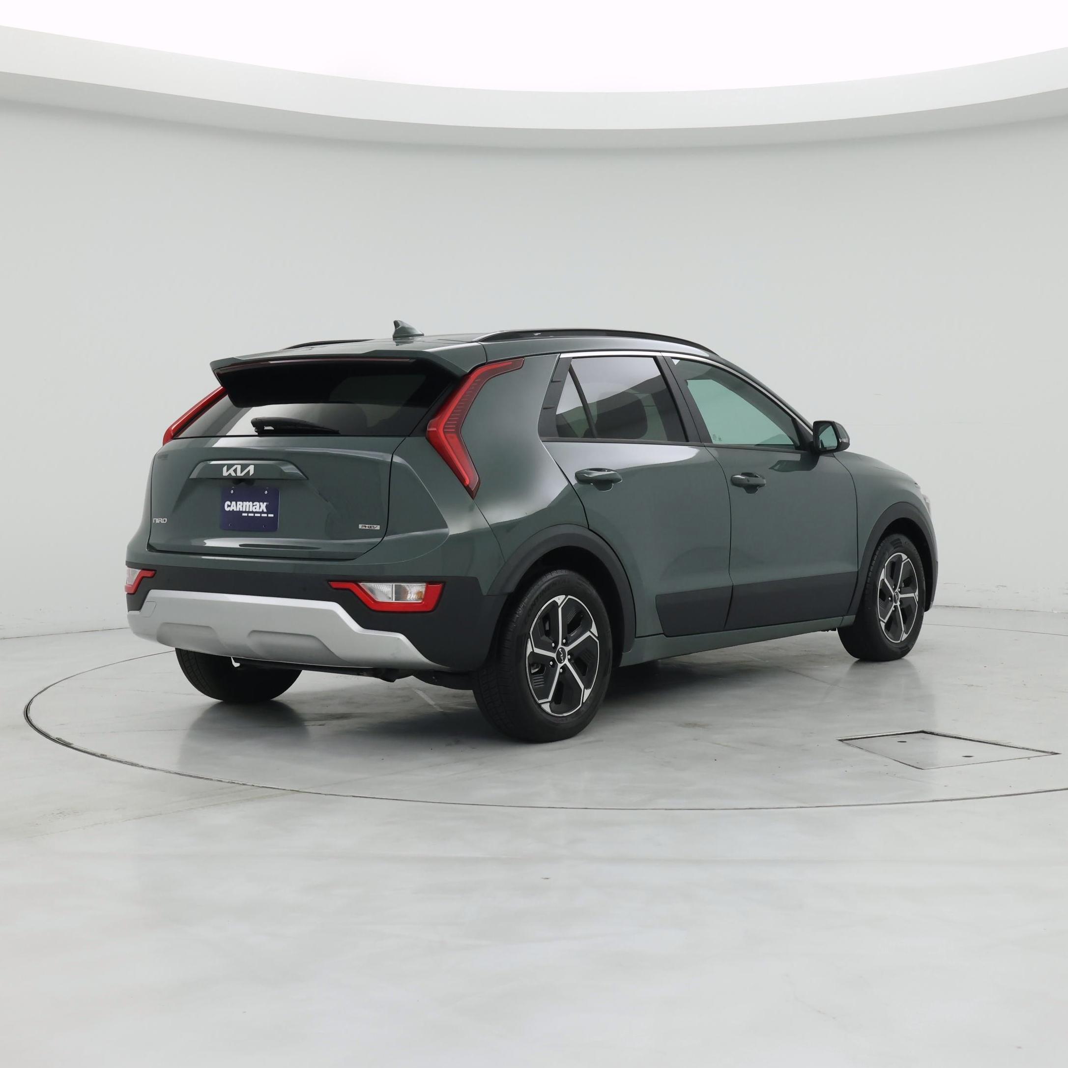 Thumbnail: 2024 Kia Niro - 8