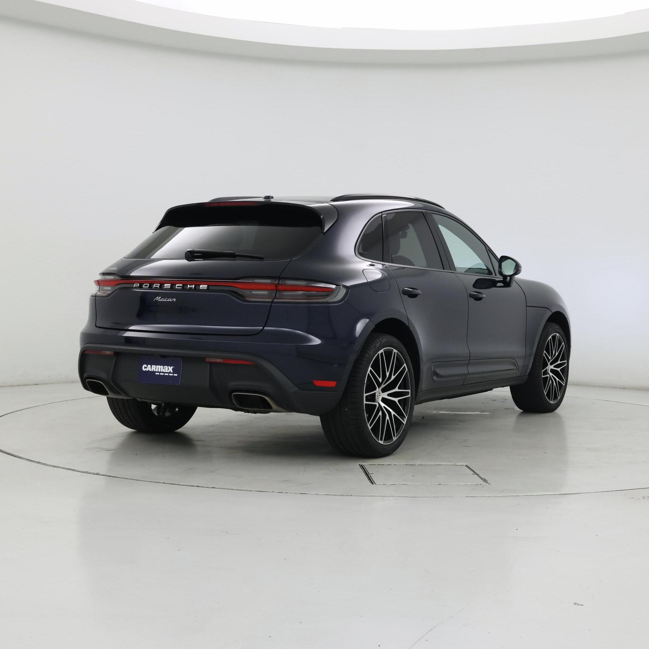 Thumbnail: 2023 Porsche Macan - 8