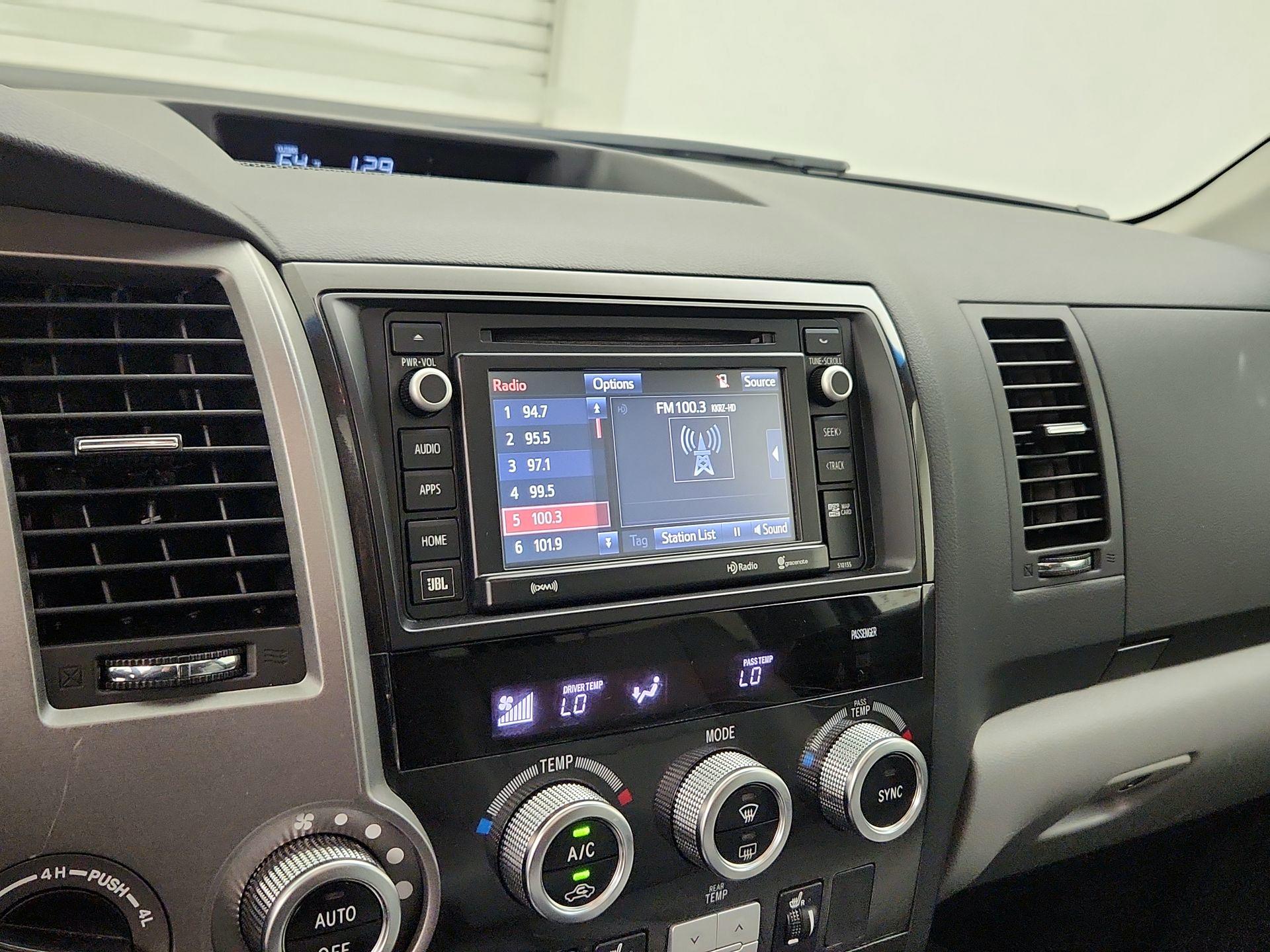 Thumbnail: 2016 Toyota Sequoia - 15