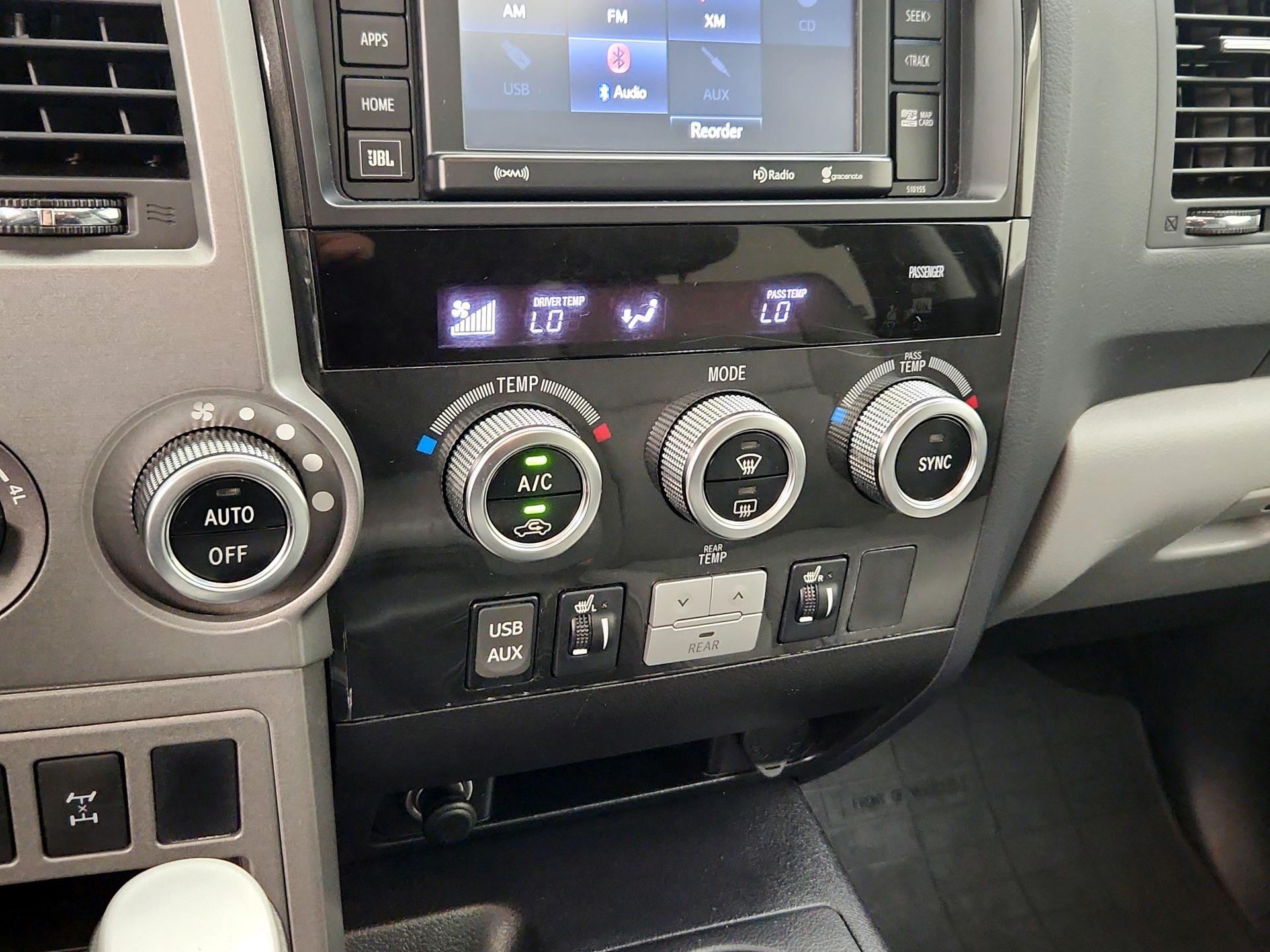 Thumbnail: 2016 Toyota Sequoia - 16